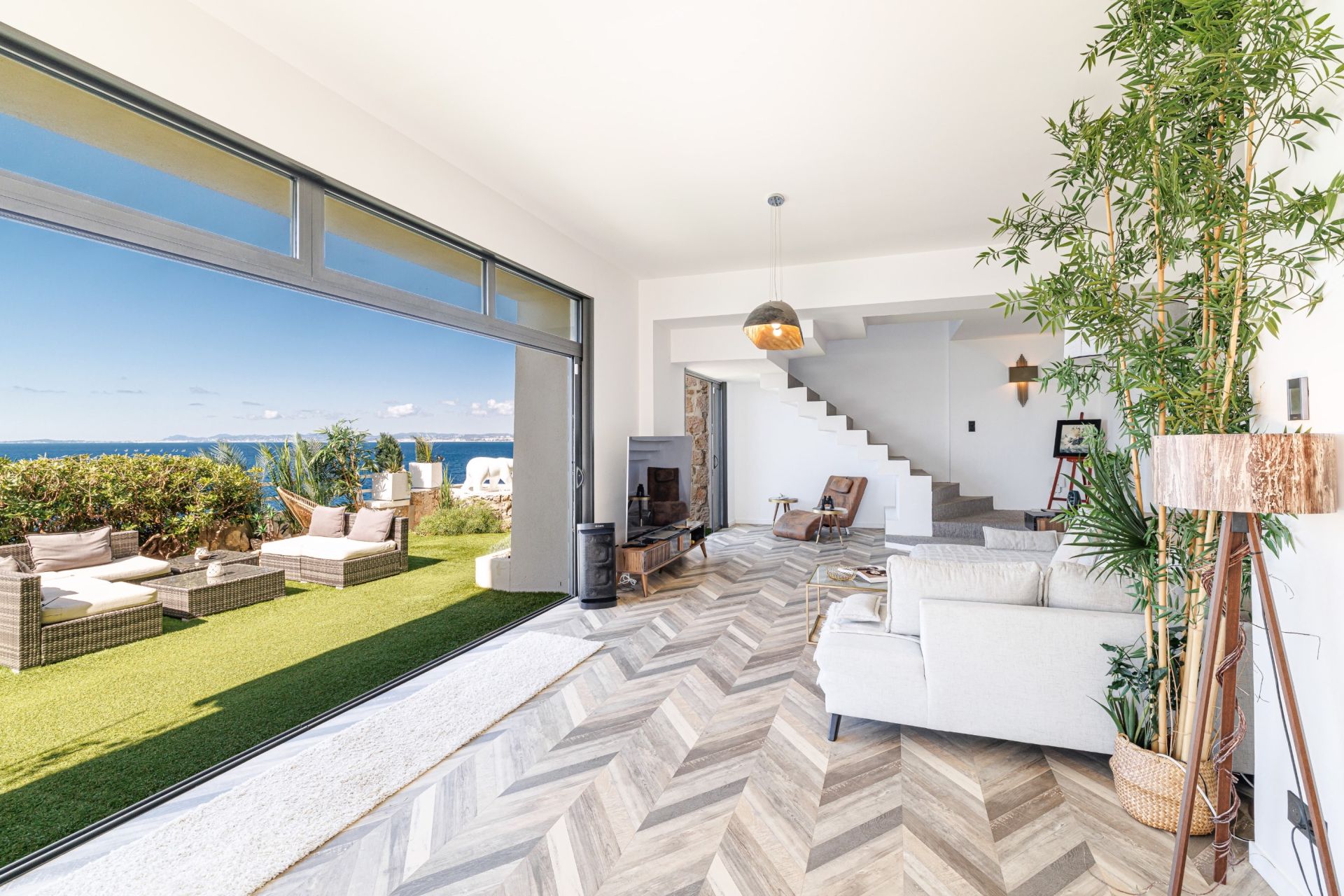 villa 6 Pièces en vente sur NICE (06300)