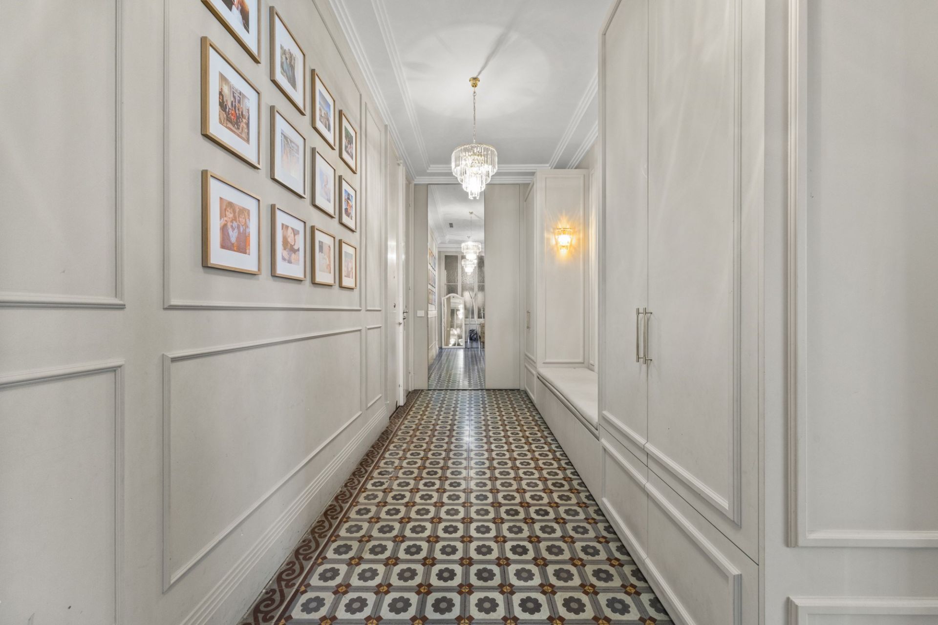 apartment 4 Rooms for sale on NICE (06000)