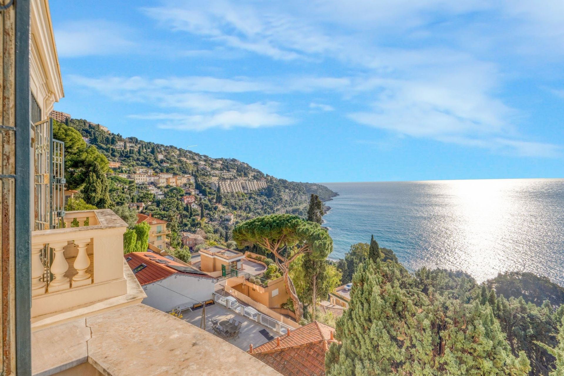 mansion 12 Rooms for sale on ROQUEBRUNE CAP MARTIN (06190)