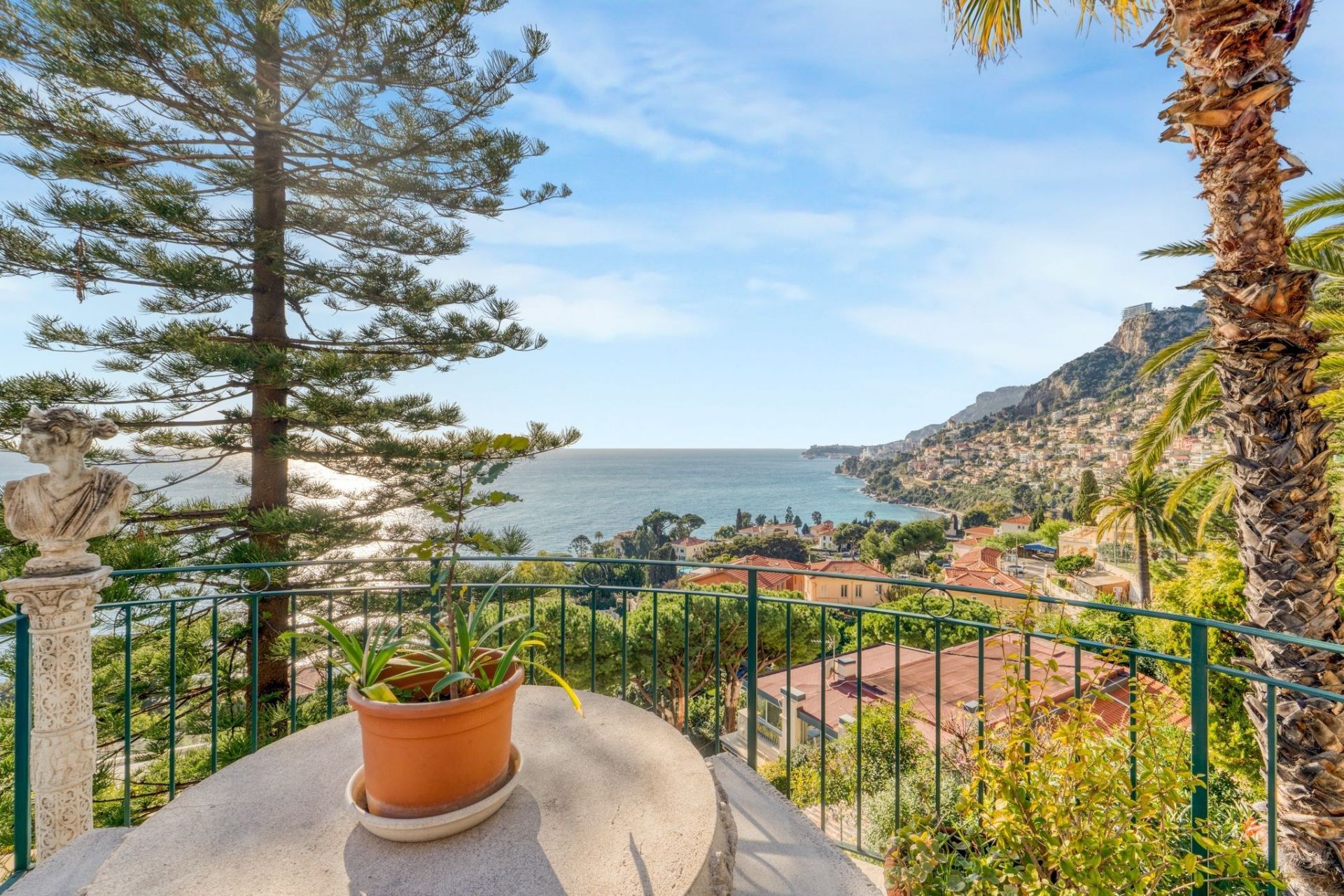 mansion 12 Rooms for sale on ROQUEBRUNE CAP MARTIN (06190)