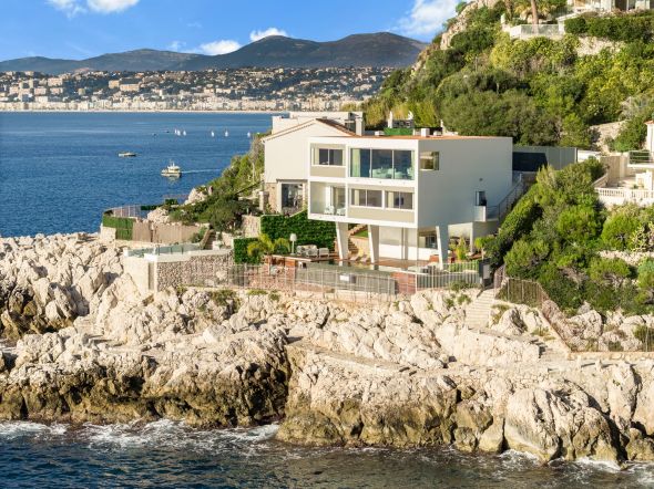 Sale Contemporary house Nice 6&nbsp;Rooms 247&nbsp;m²