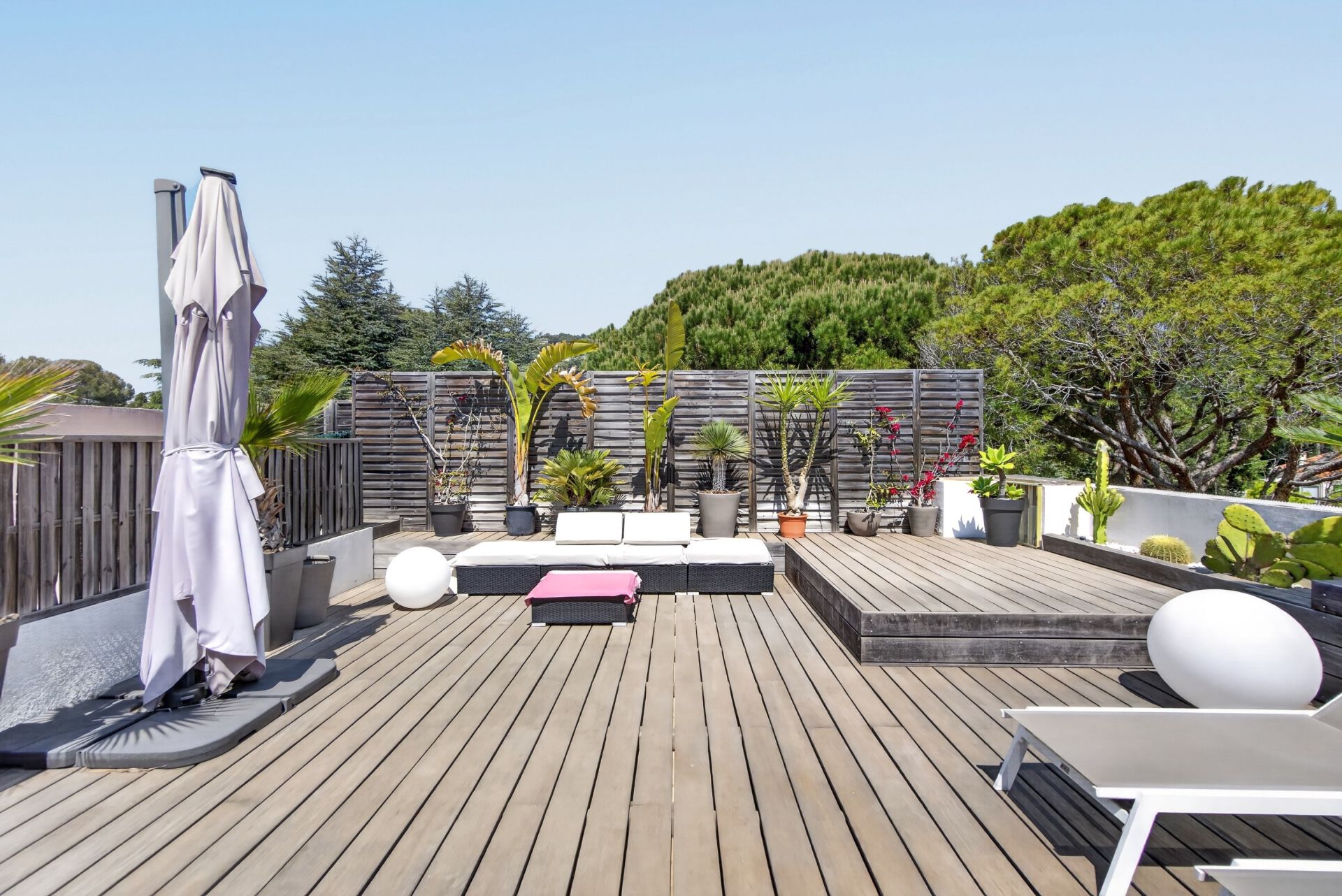 apartment 3 Rooms for sale on CANNES (06400)