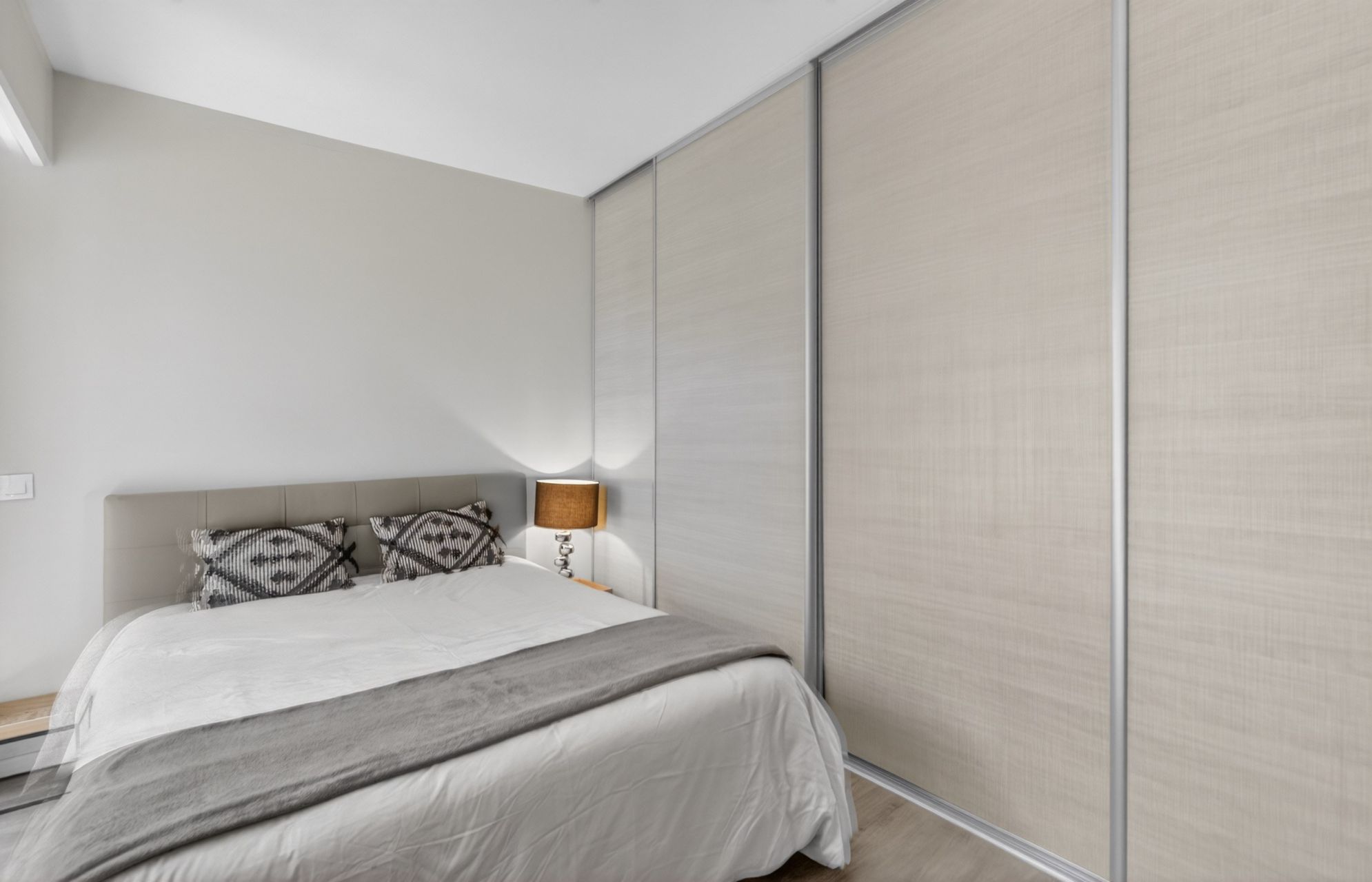 apartment 3 Rooms for sale on CANNES (06400)