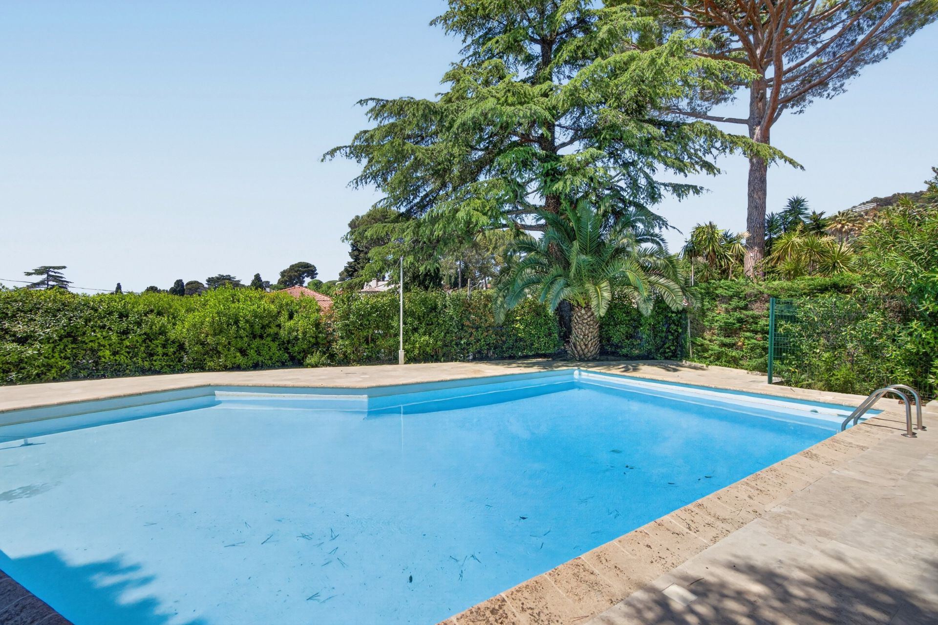 apartment 3 Rooms for sale on CANNES (06400)