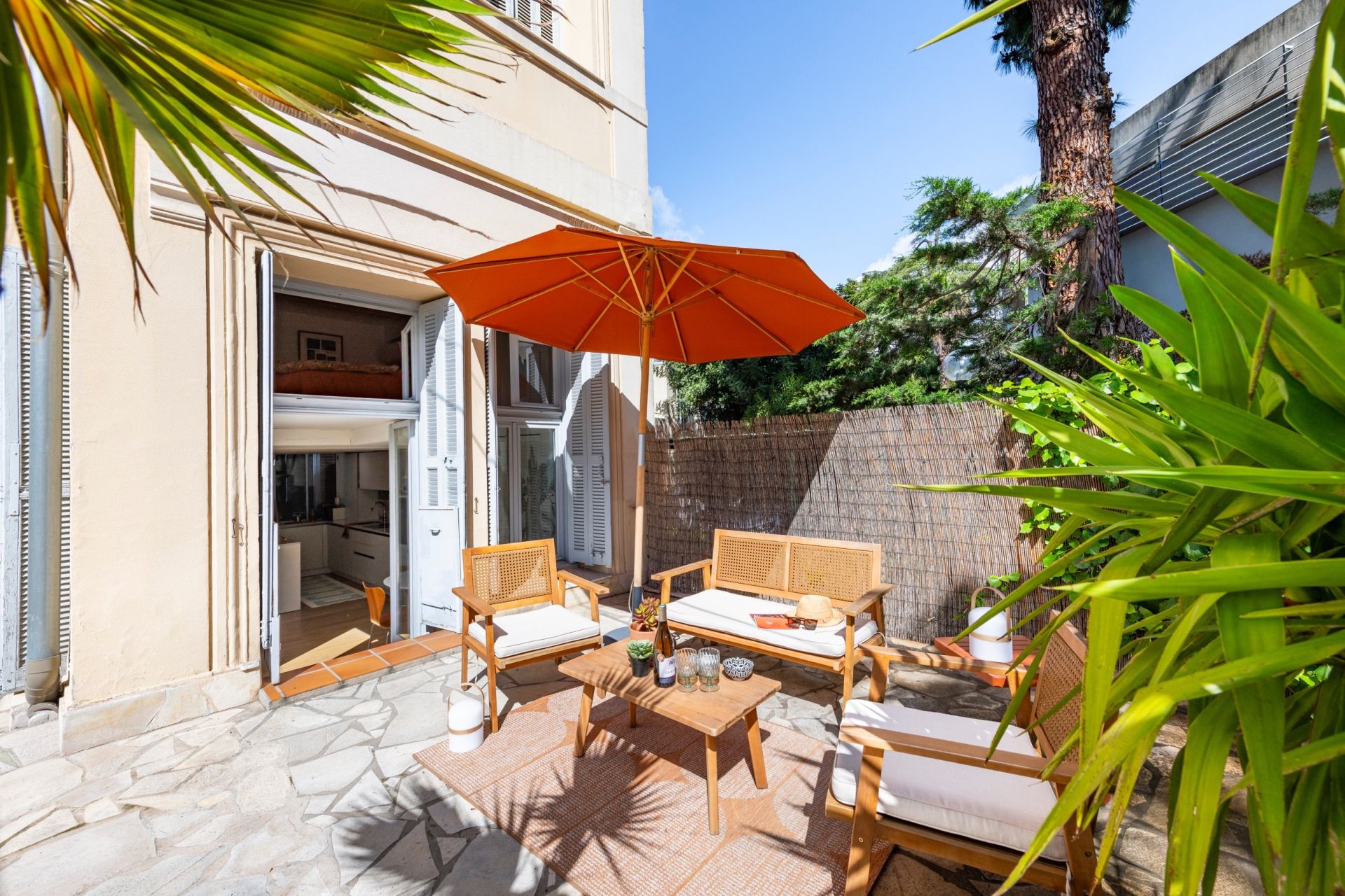 apartment 4 Rooms for sale on NICE (06000)
