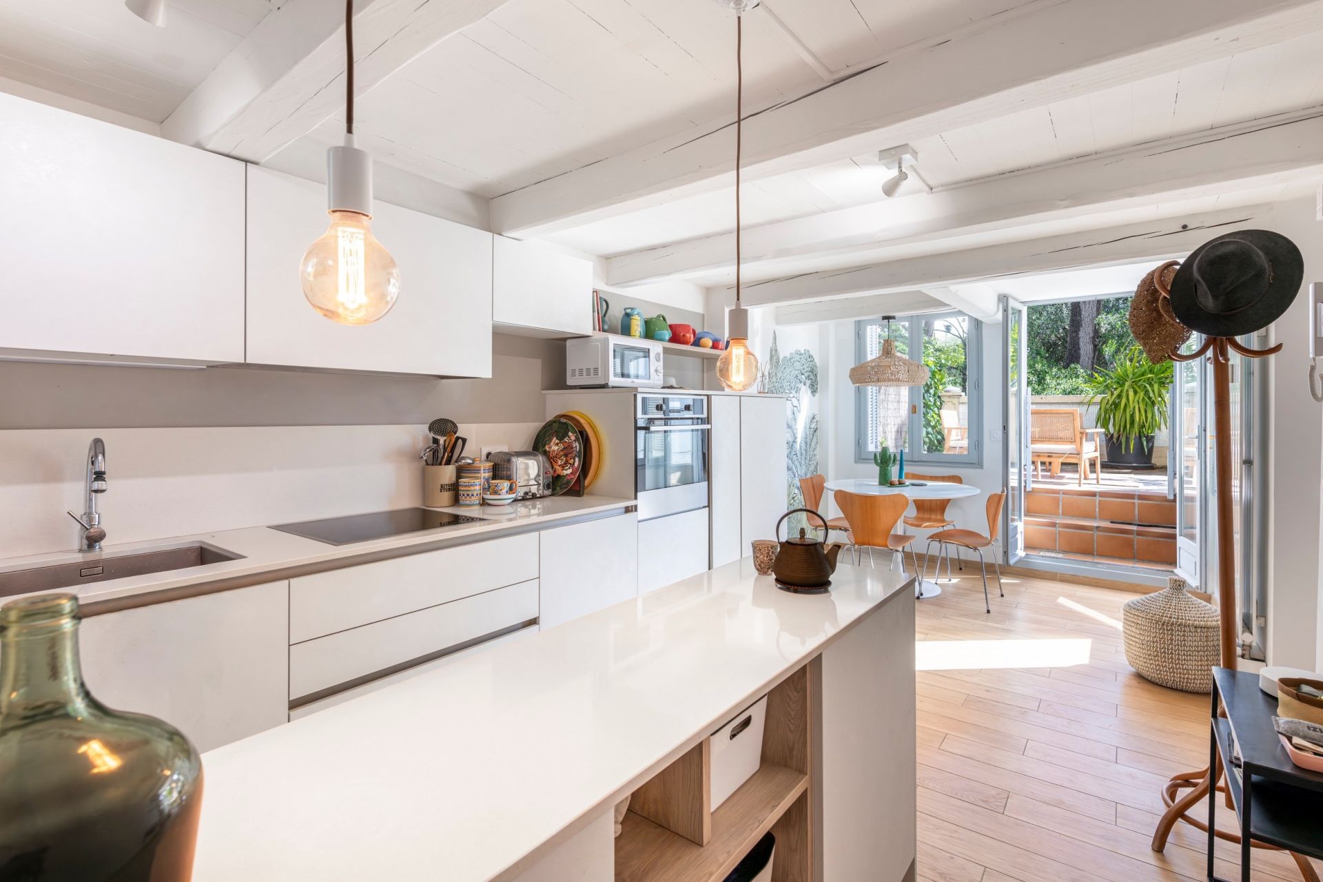 apartment 4 Rooms for sale on NICE (06000)
