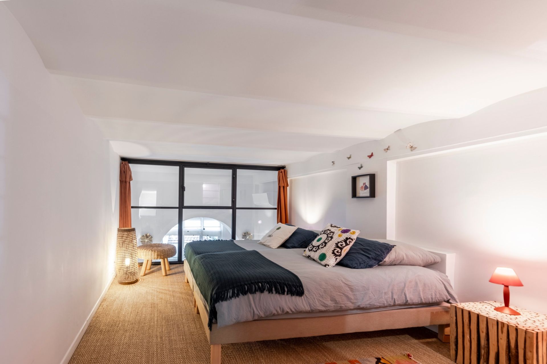 apartment 4 Rooms for sale on NICE (06000)