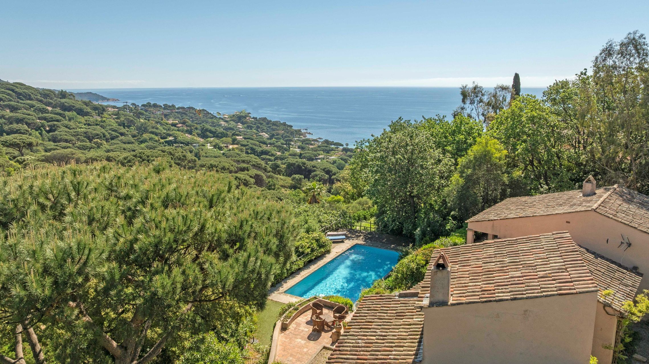 maison provençale 10 Pièces en vente sur RAMATUELLE (83350)