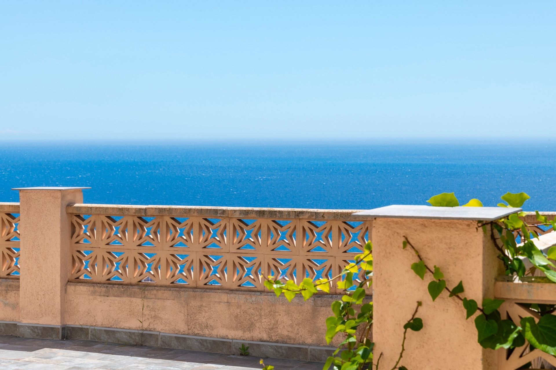villa 8 Pièces en vente sur LA TURBIE (06320)
