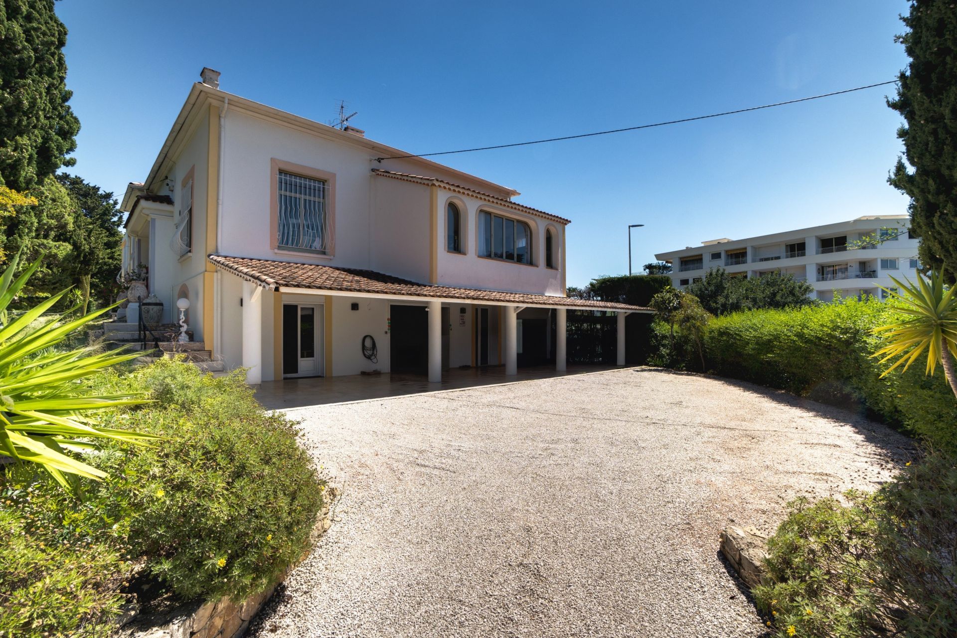 villa 10 Pièces en vente sur CANNES (06400)