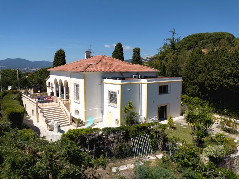villa 10 Pièces en vente sur CANNES (06400)