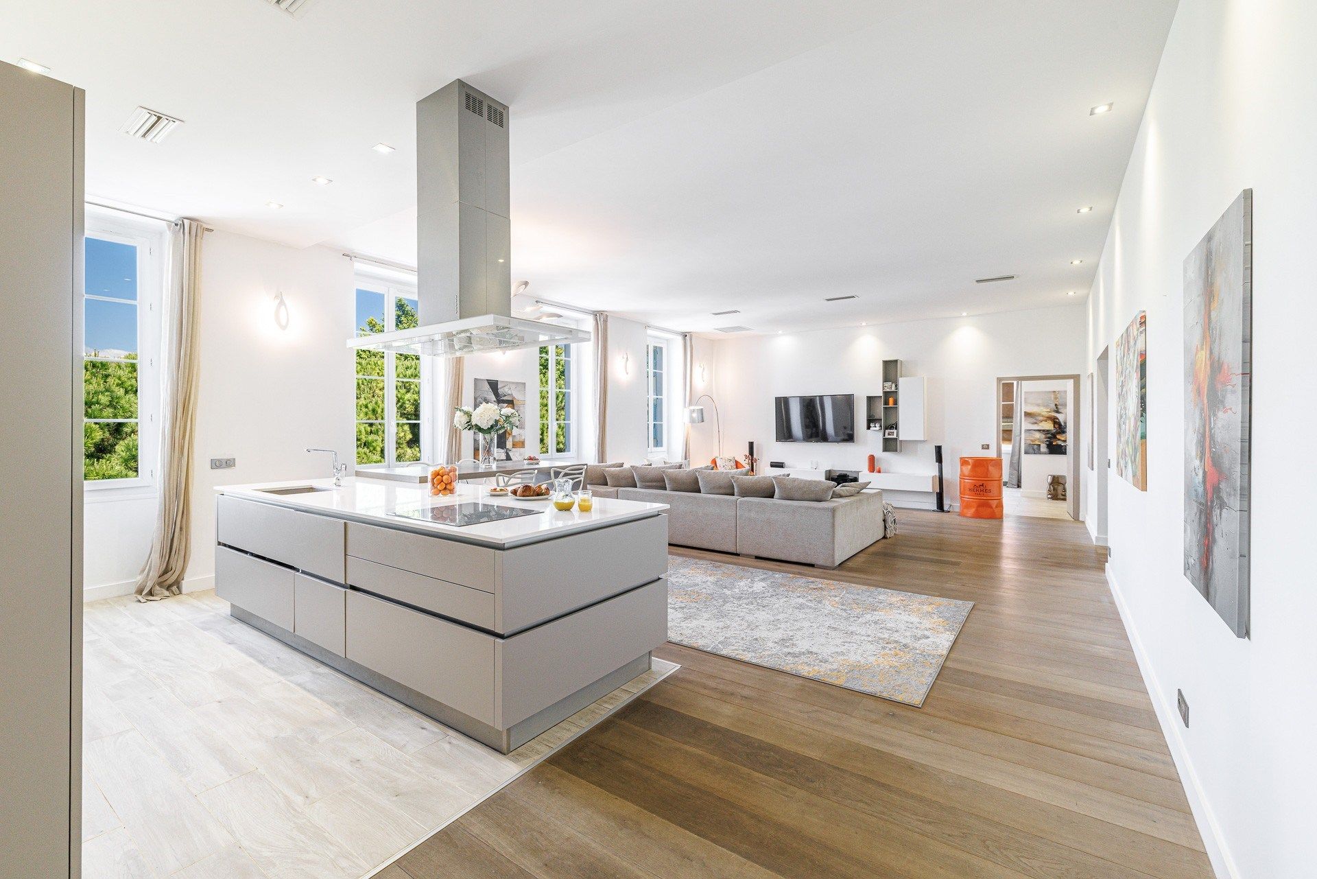 apartment 4 Rooms for sale on NICE (06000)