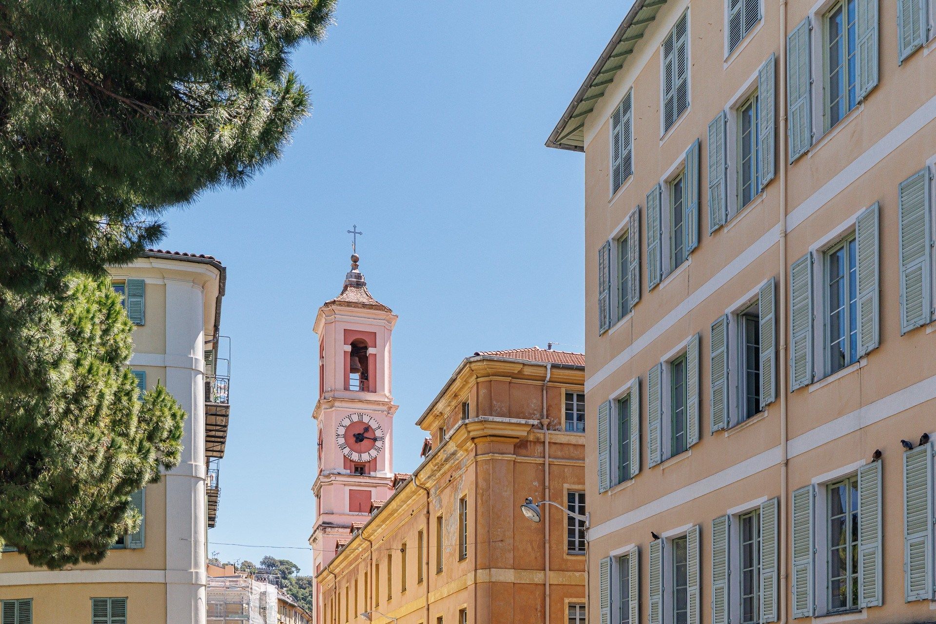 apartment 4 Rooms for sale on NICE (06000)