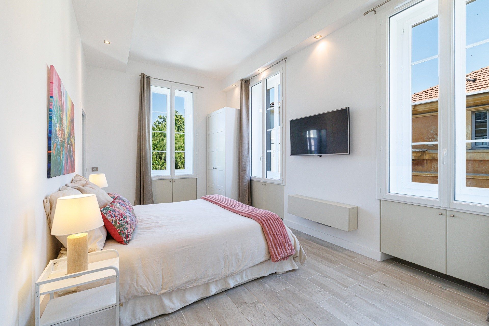apartment 4 Rooms for sale on NICE (06000)