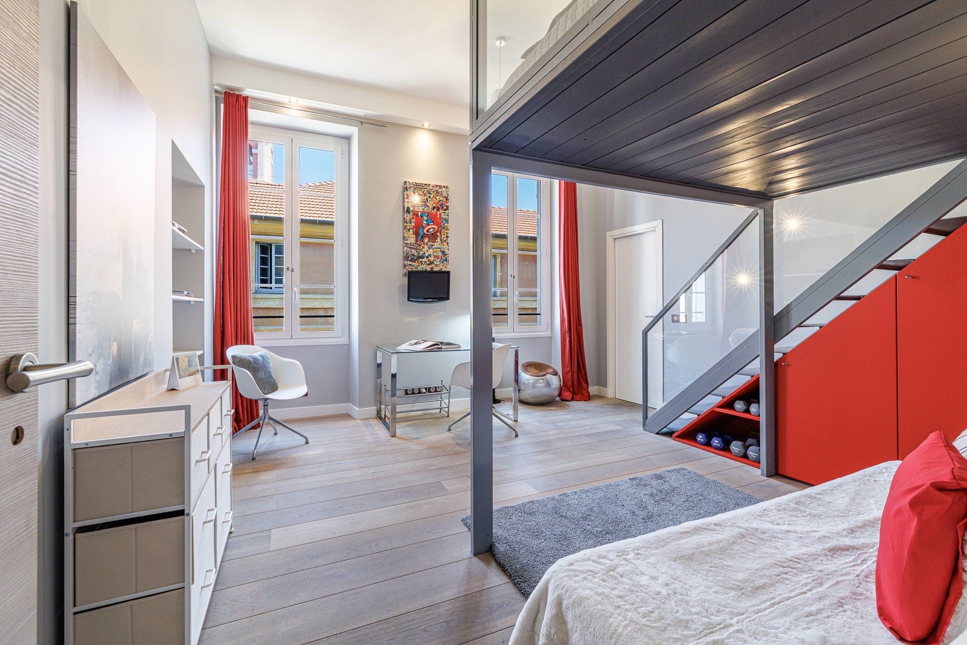 apartment 4 Rooms for sale on NICE (06000)