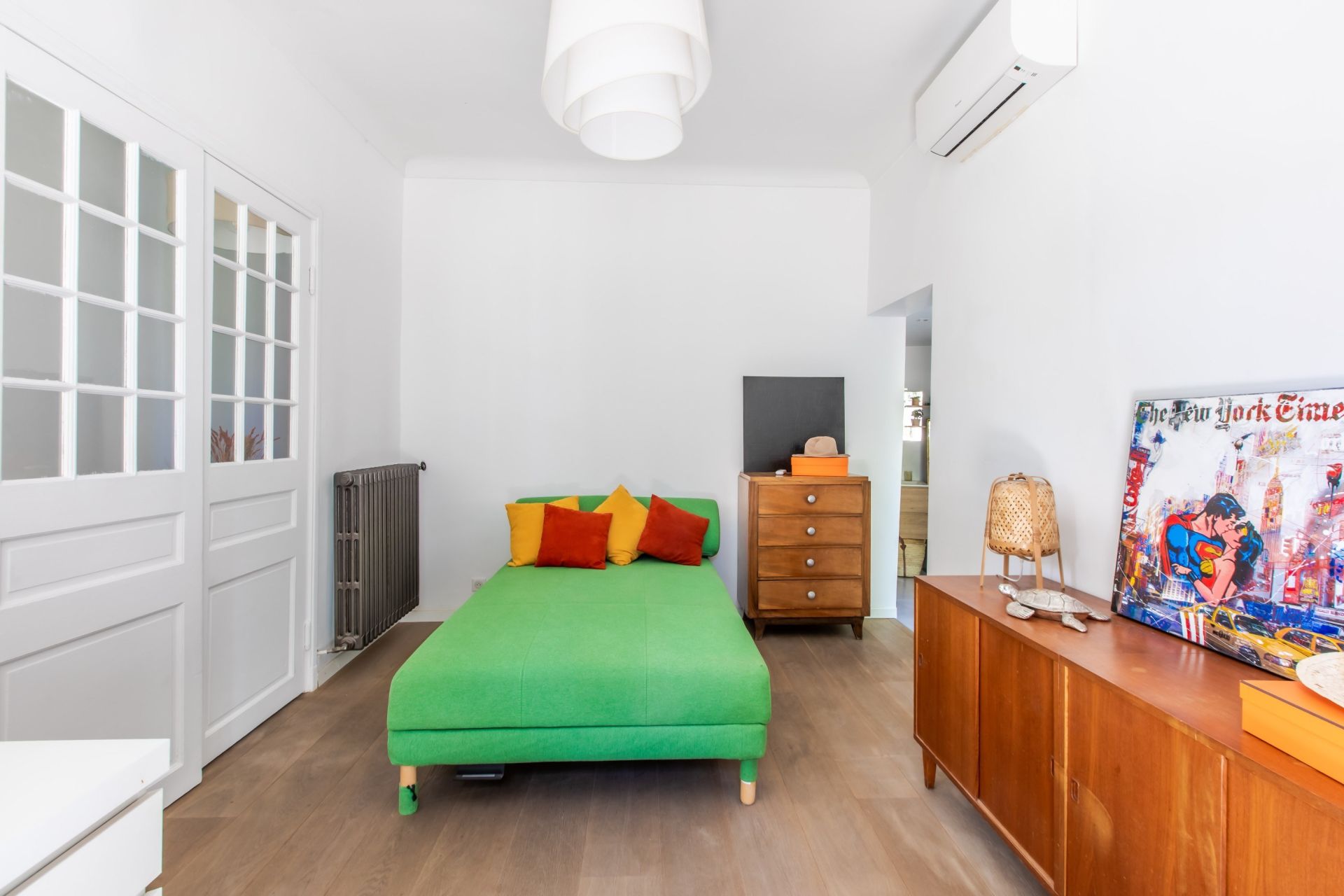 villa 5 Rooms for sale on CANNES (06400)