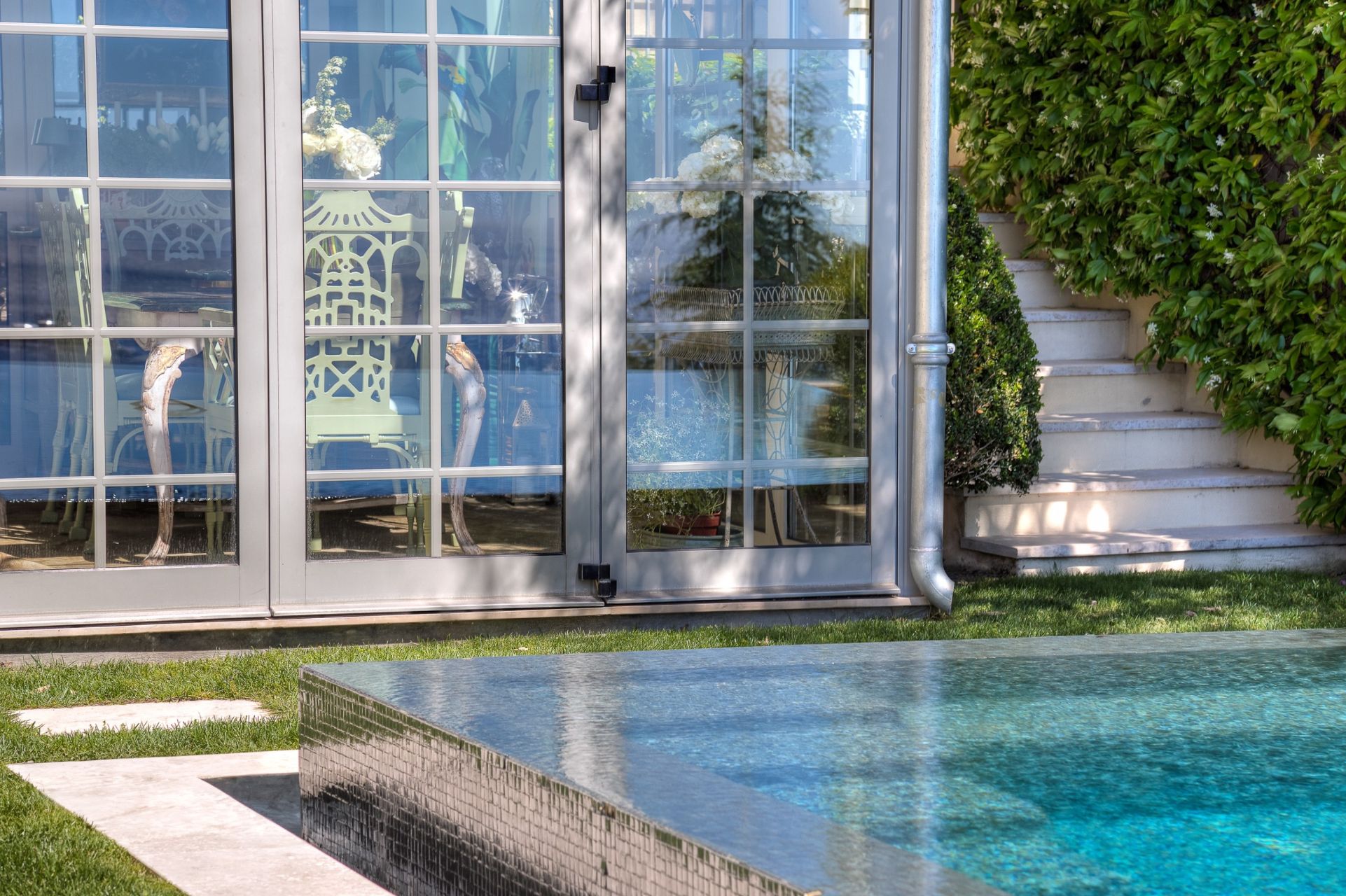hôtel particulier 8 Pièces en vente sur BEAULIEU SUR MER (06310)