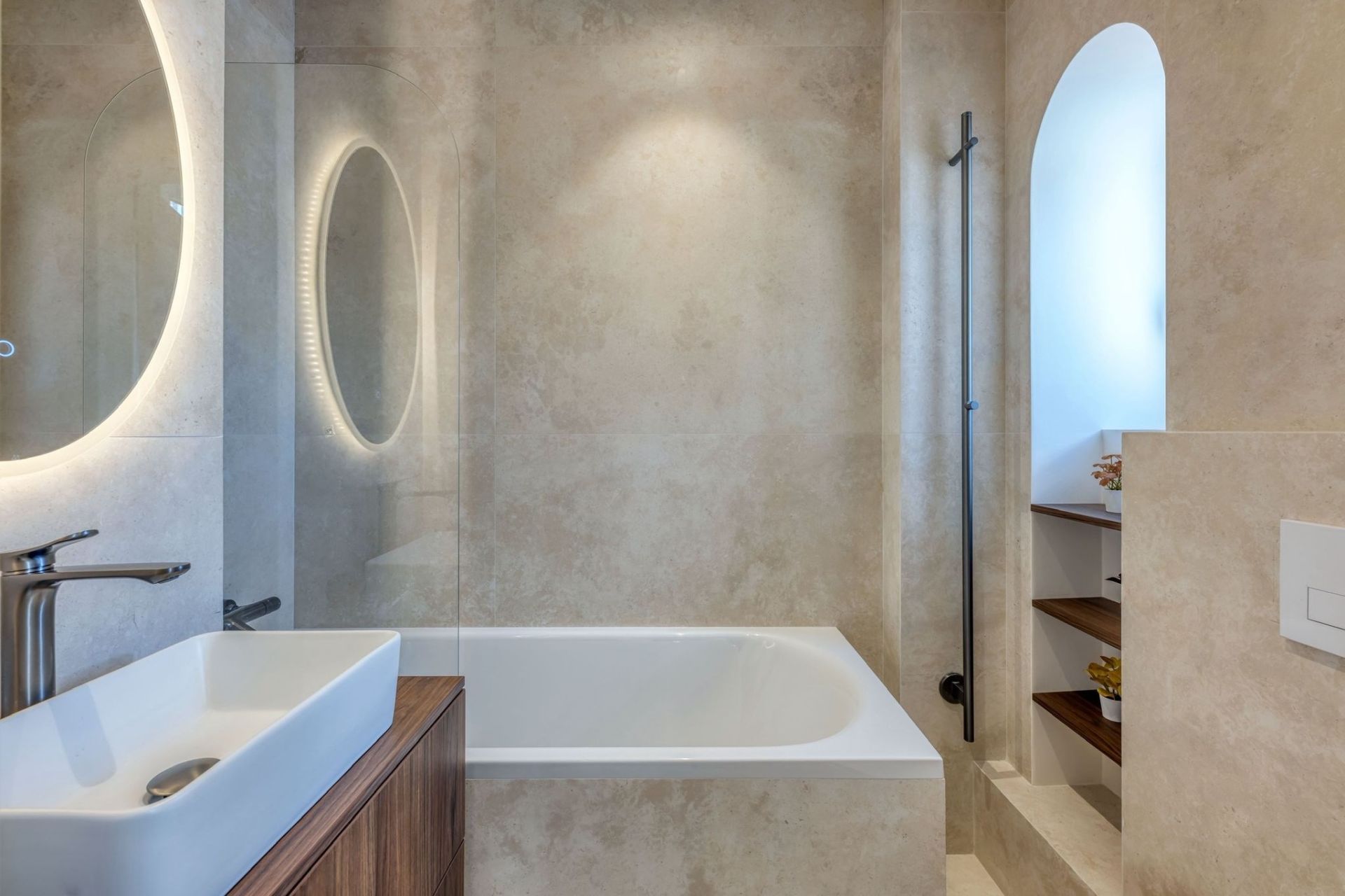apartment 3 Rooms for sale on NICE (06000)