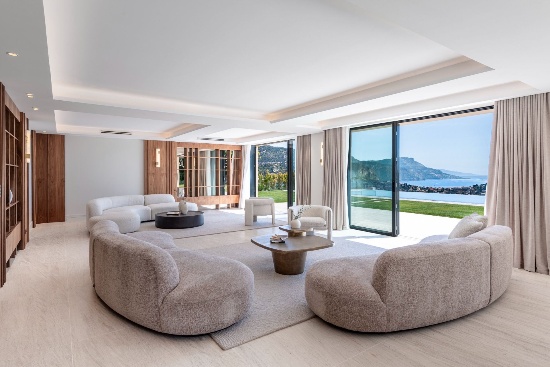 villa 6 Pièces en vente sur VILLEFRANCHE SUR MER (06230)
