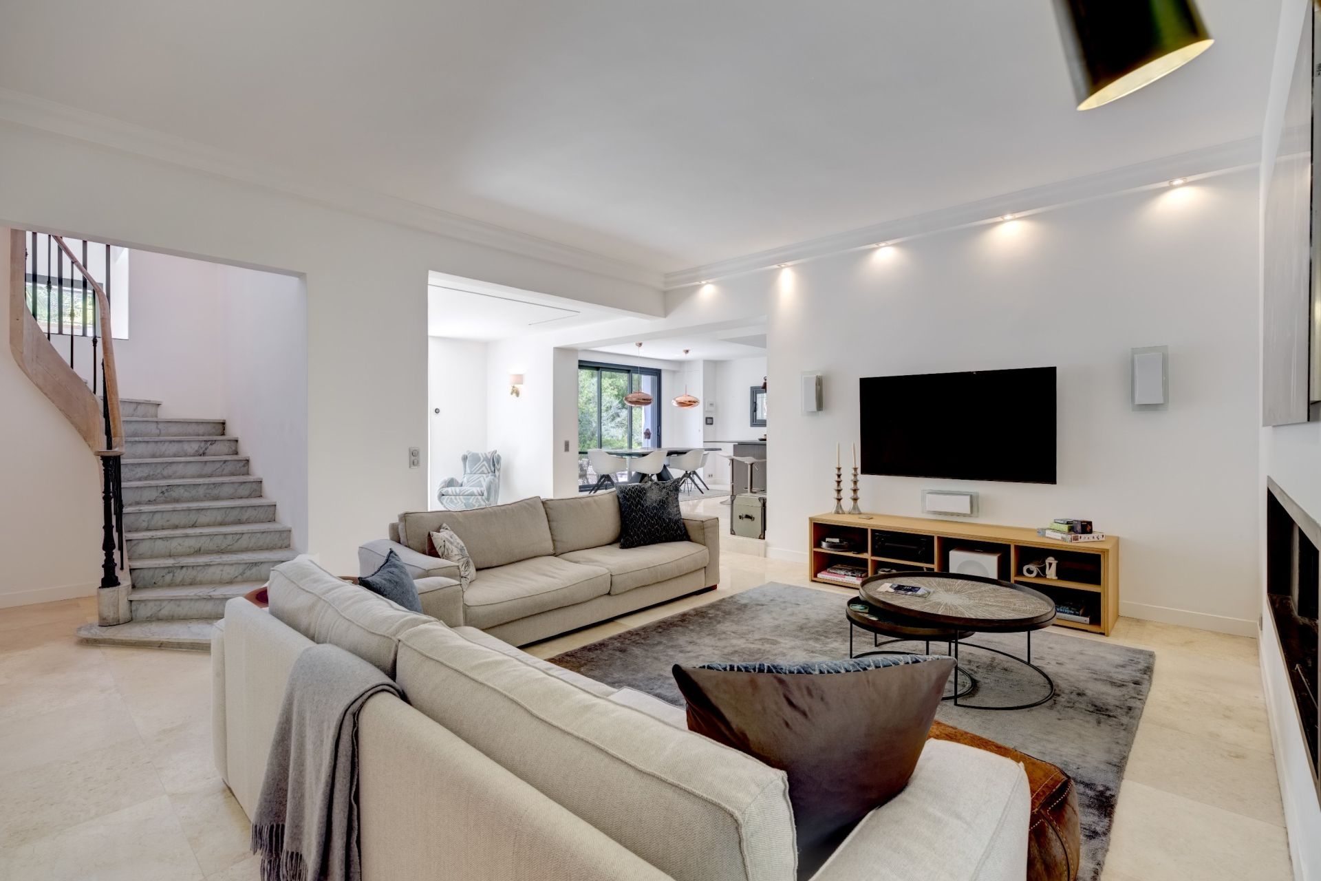 maison contemporaine 7 Pièces en vente sur CANNES (06400)