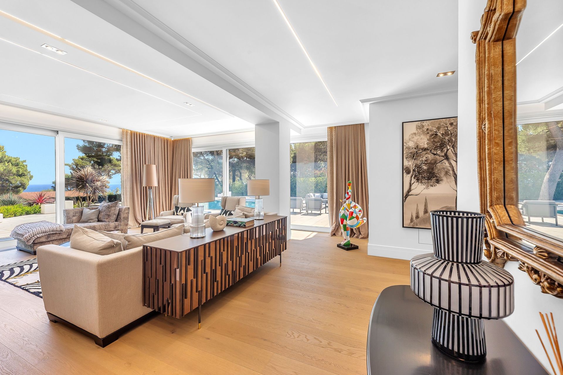 contemporary house 8 Rooms for sale on ST JEAN CAP FERRAT (06230)