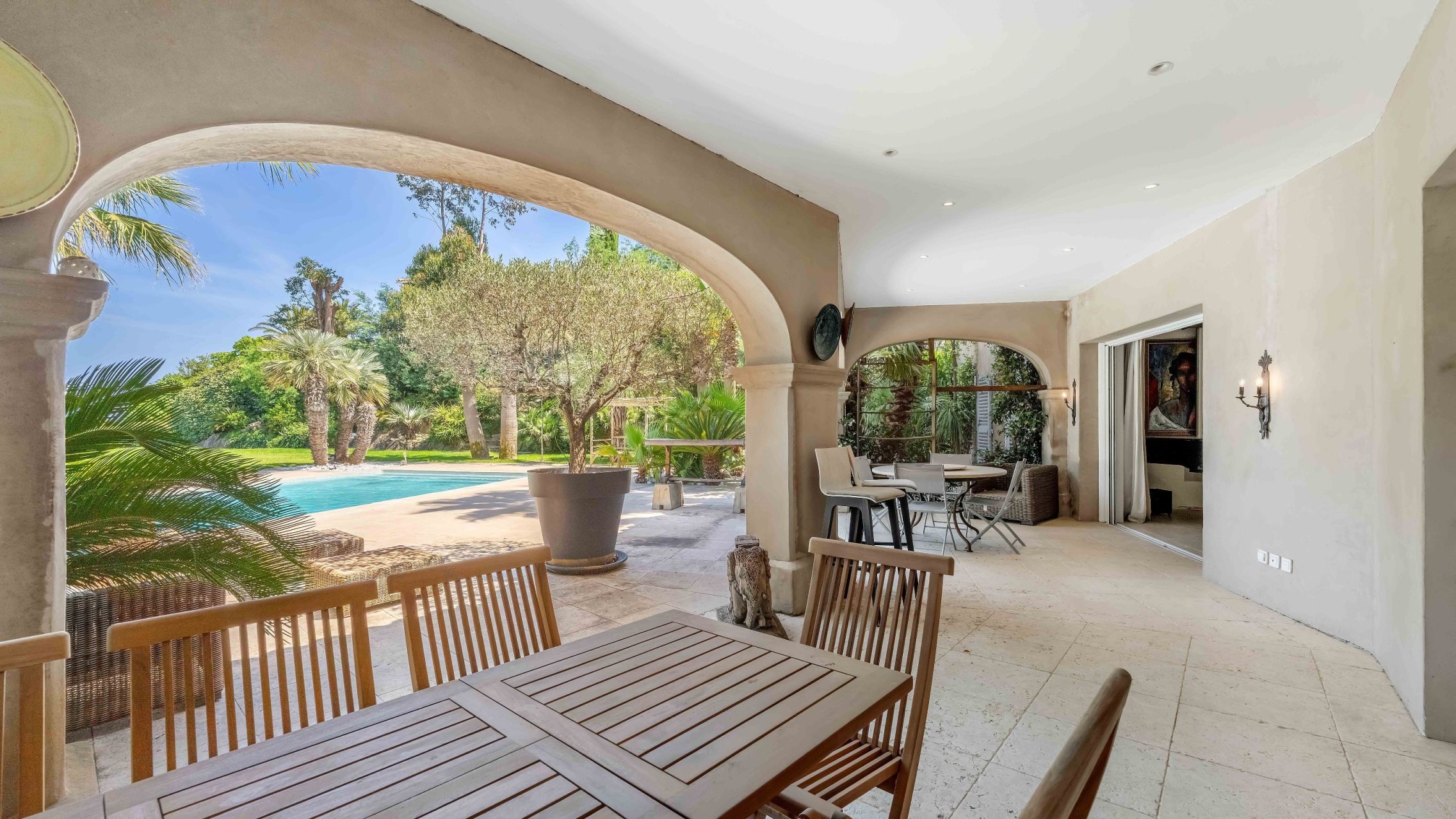 provencal house 7 Rooms for sale on GRIMAUD (83310)