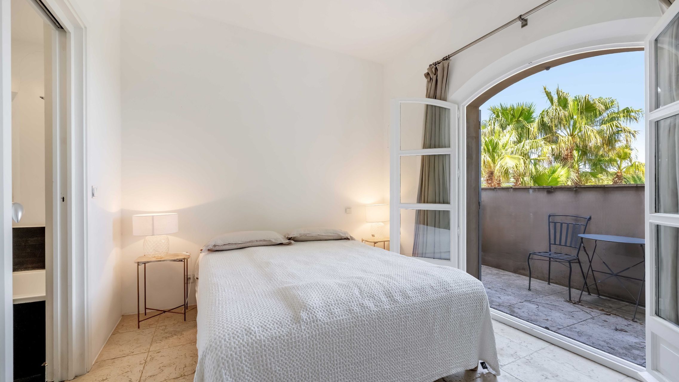 provencal house 7 Rooms for sale on GRIMAUD (83310)