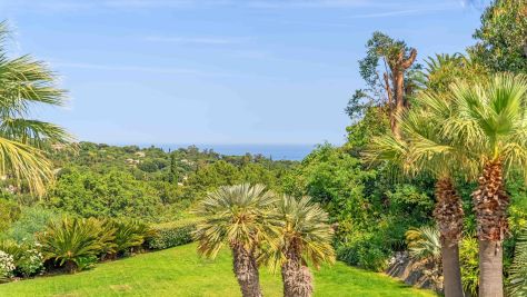 Sale Provencal house Grimaud 7&nbsp;Rooms 251&nbsp;m²