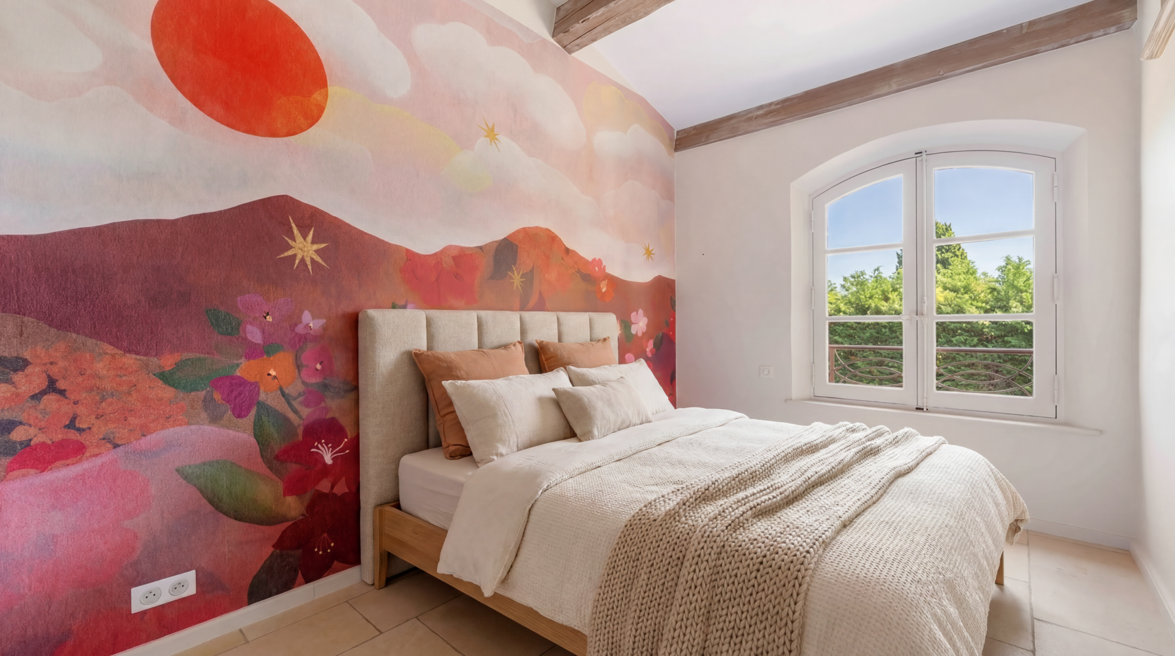villa 8 Rooms for sale on GRIMAUD (83310)