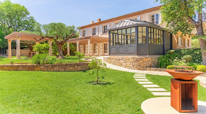 Vente Villa Grimaud 8&nbsp;Pièces 260&nbsp;m²
