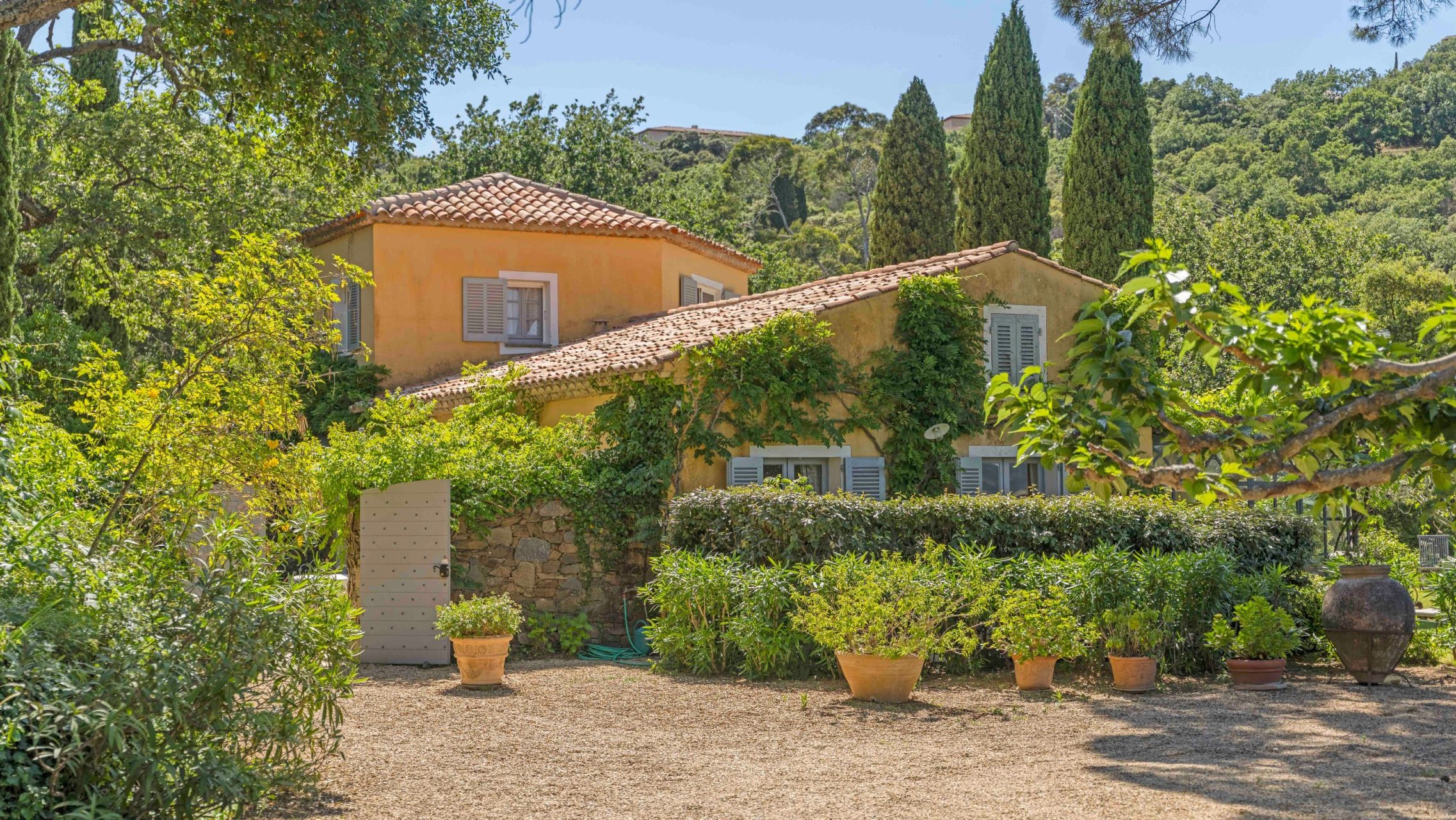 bastide 8 Pièces en vente sur GASSIN (83580)
