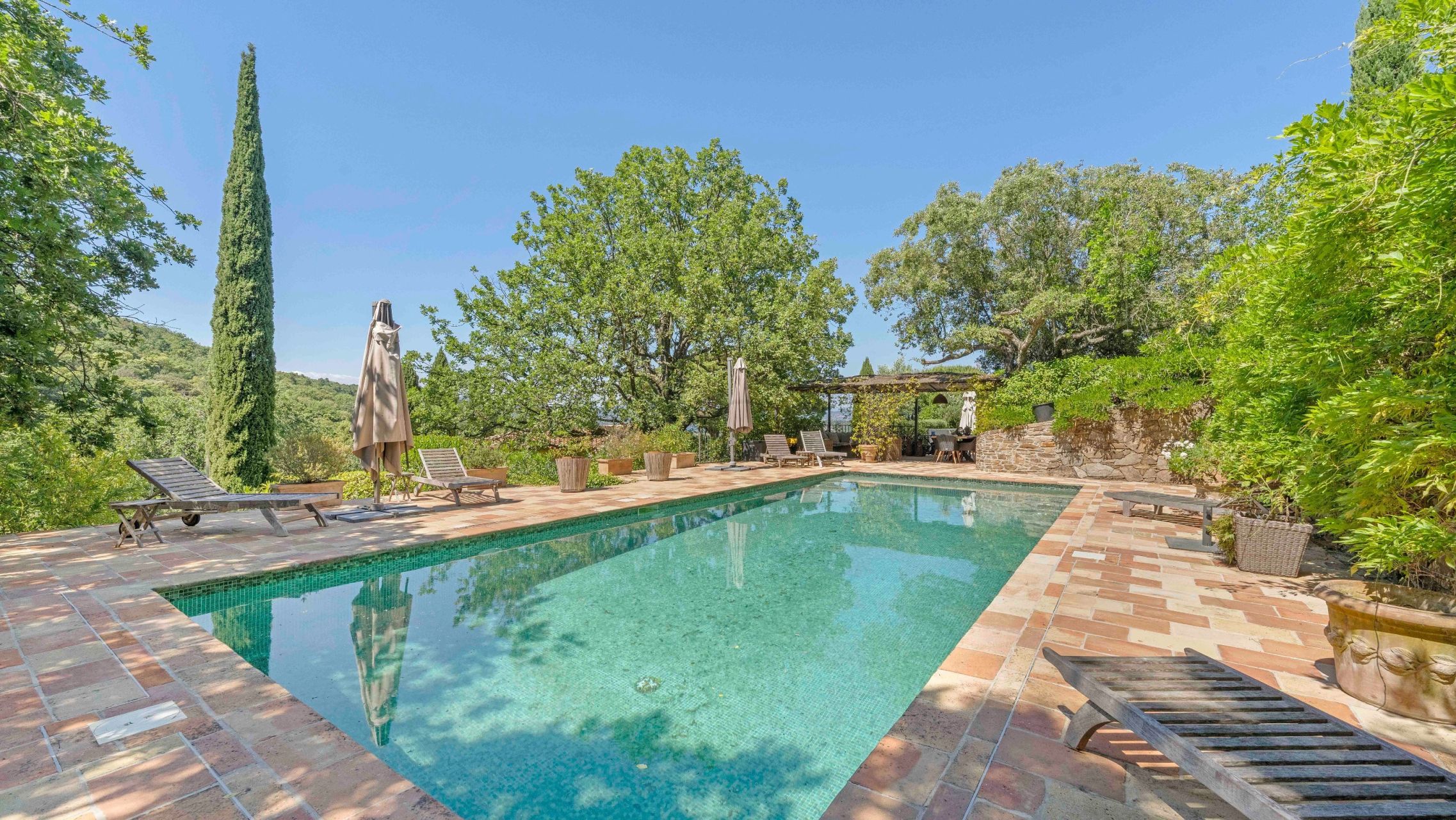 bastide 8 Pièces en vente sur GASSIN (83580)