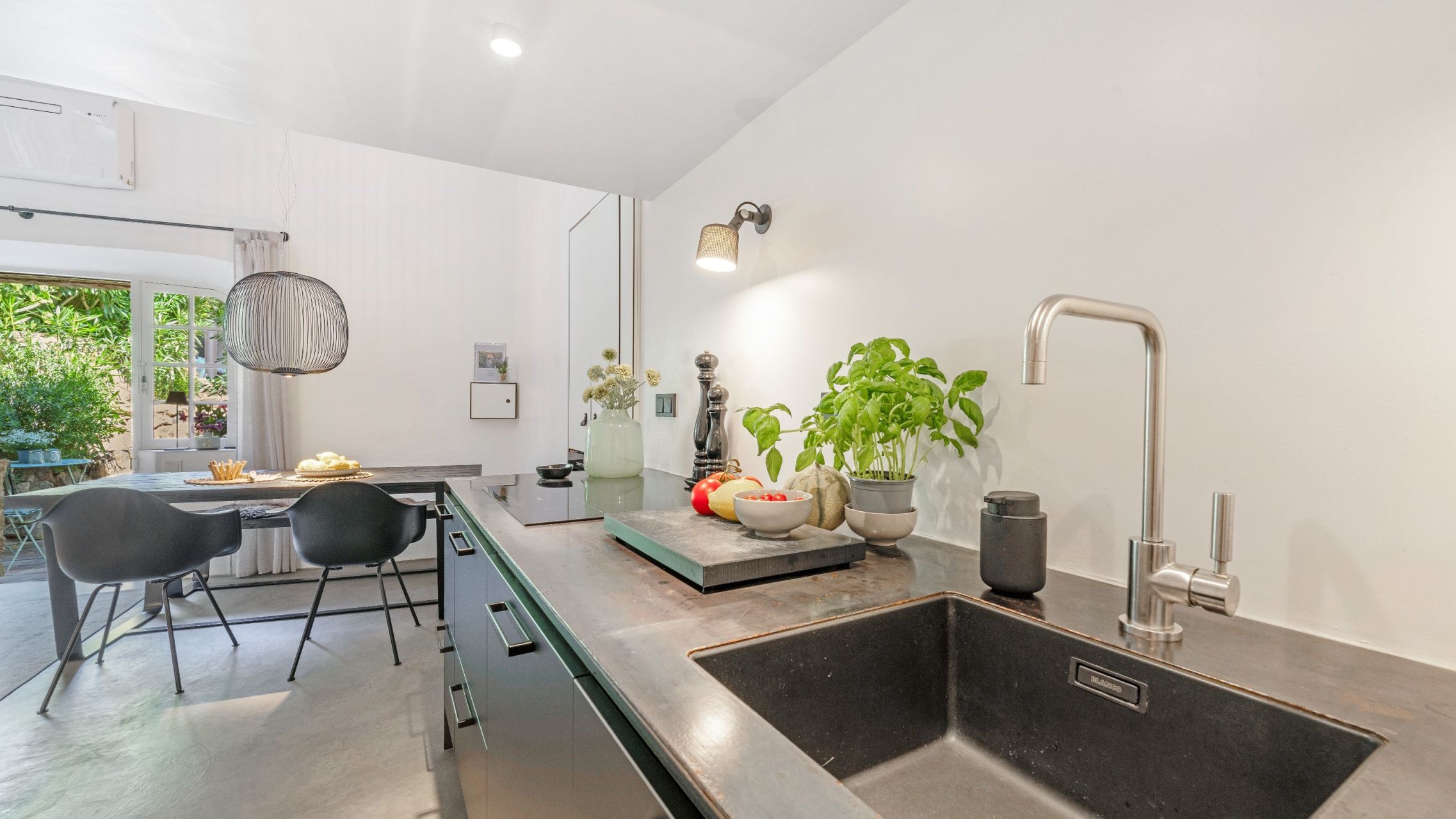  2 Rooms for sale on RAMATUELLE (83350)