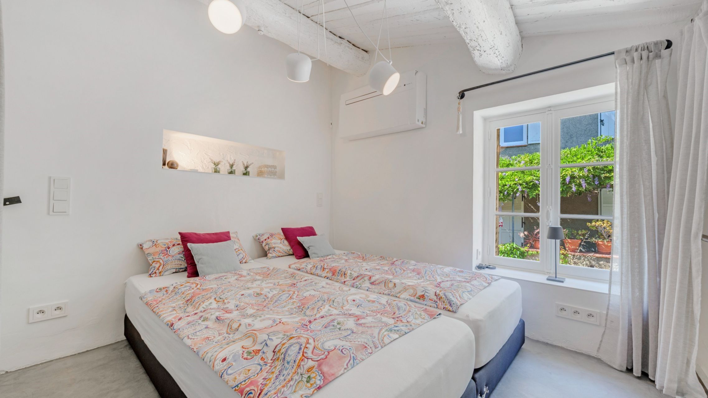  2 Rooms for sale on RAMATUELLE (83350)