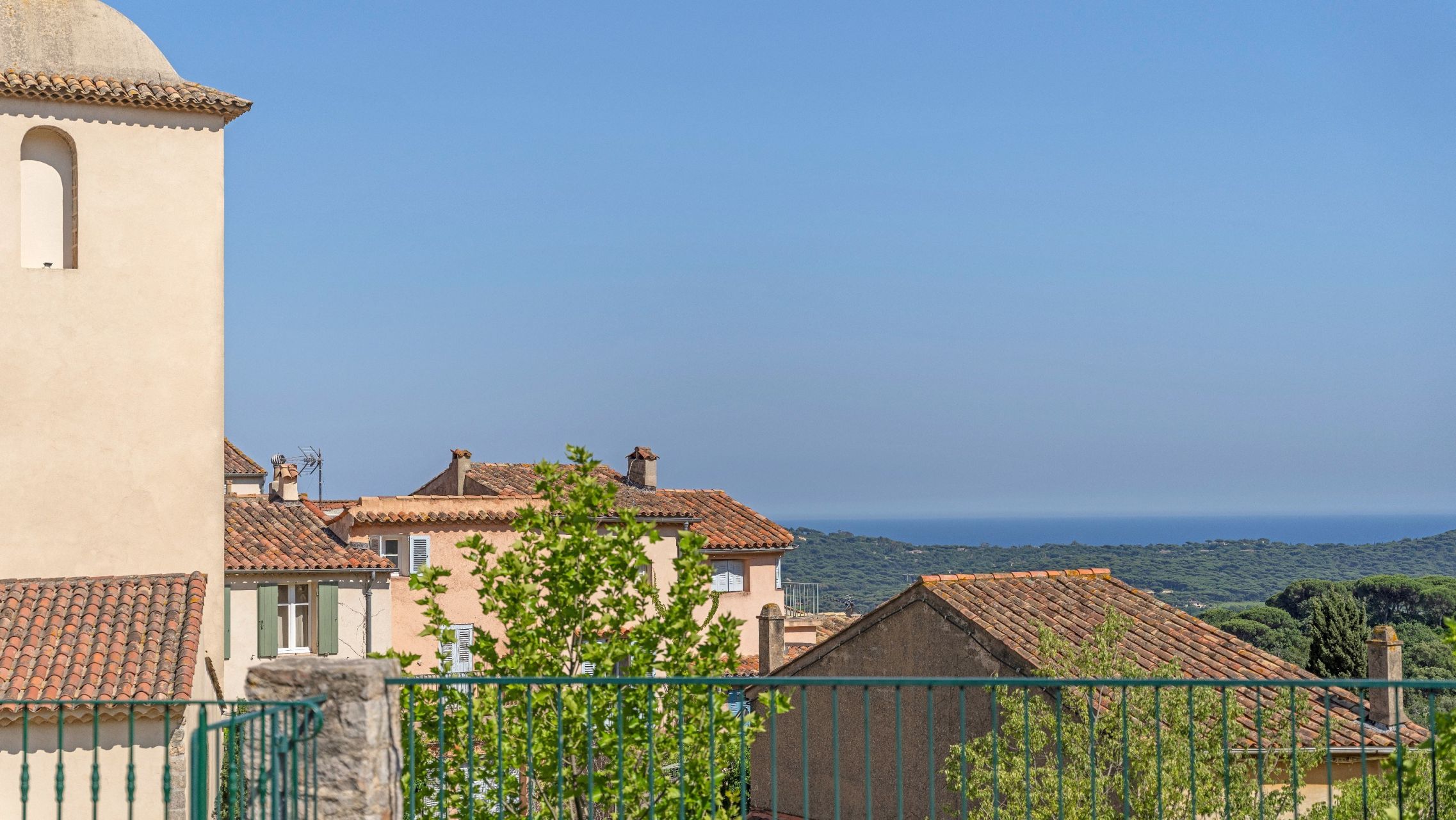  2 Rooms for sale on RAMATUELLE (83350)