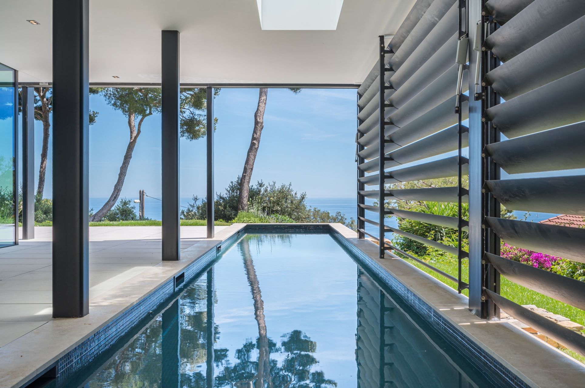 villa 6 Rooms for sale on EZE (06360)