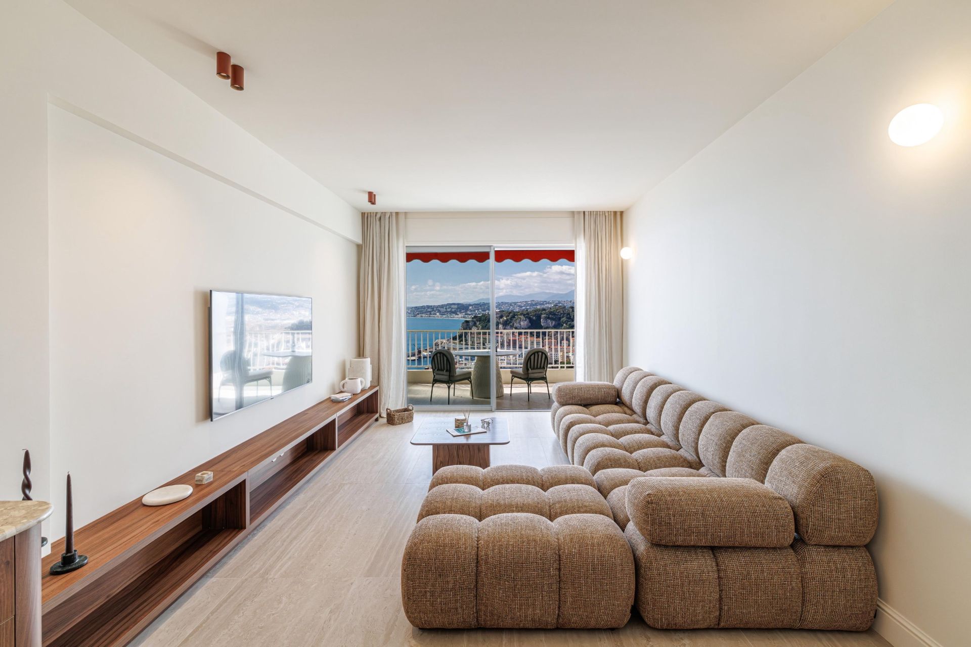apartment 3 Rooms for sale on NICE (06000)