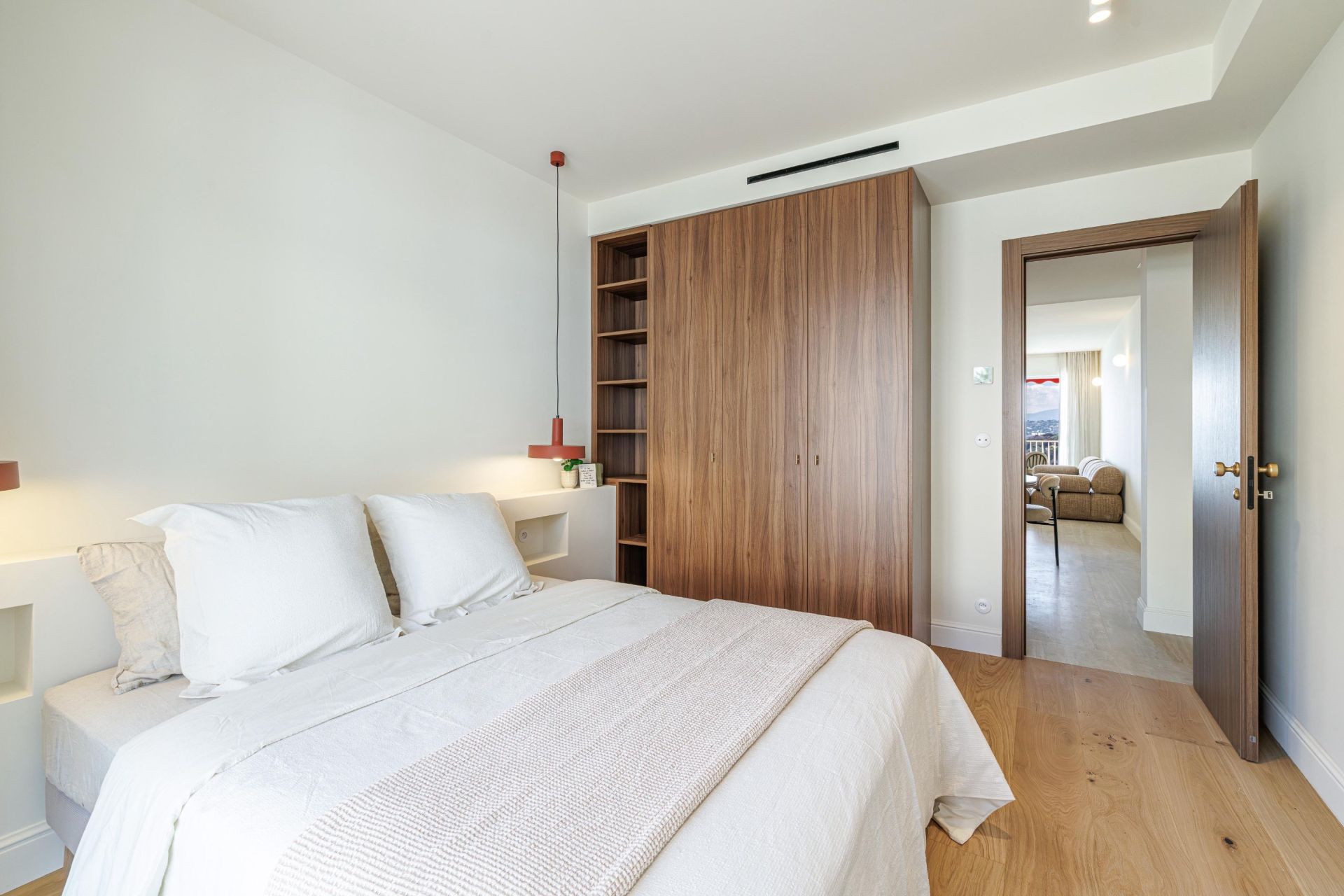 apartment 3 Rooms for sale on NICE (06000)