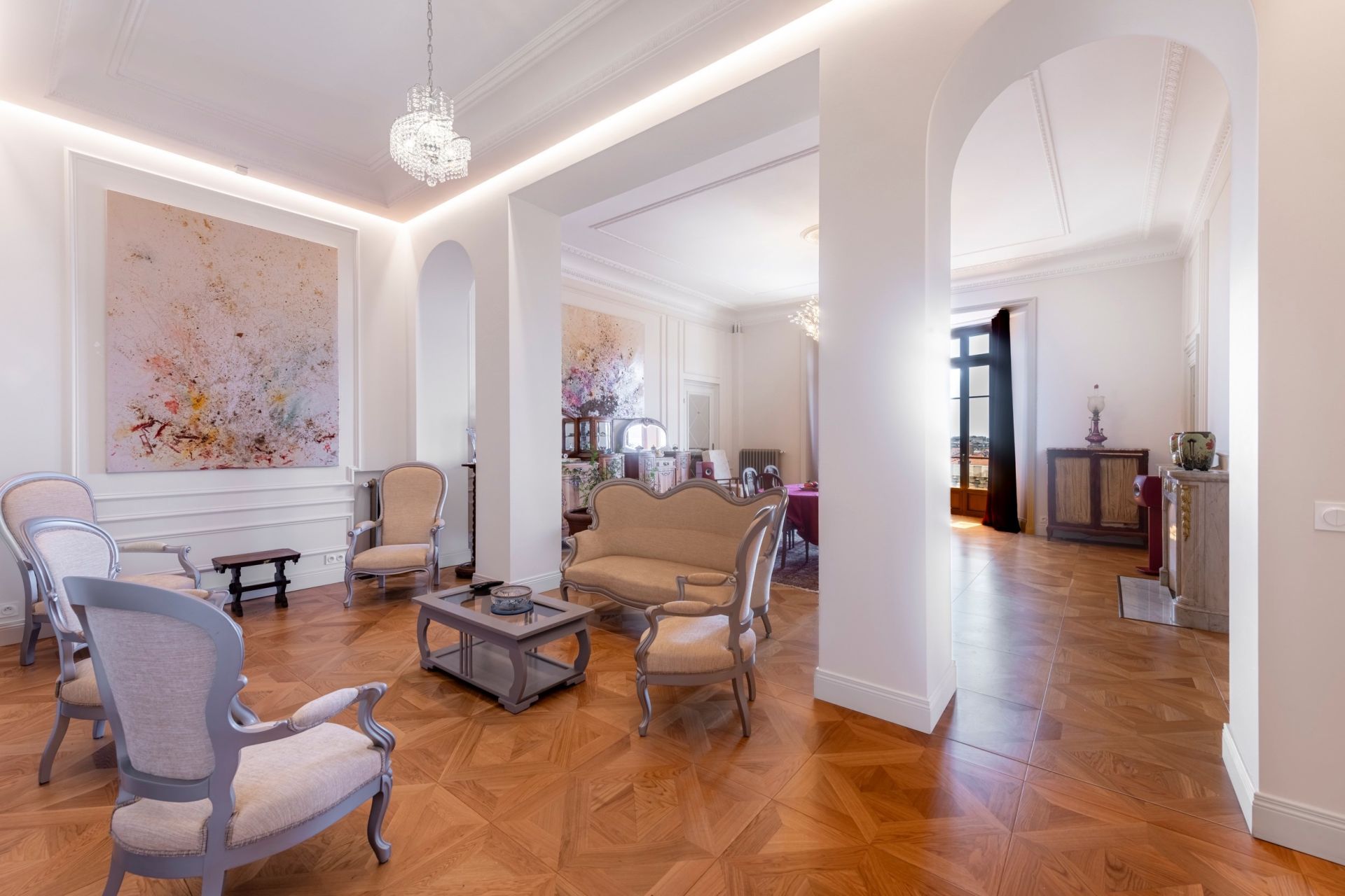 apartment 6 Rooms for sale on NICE (06000)