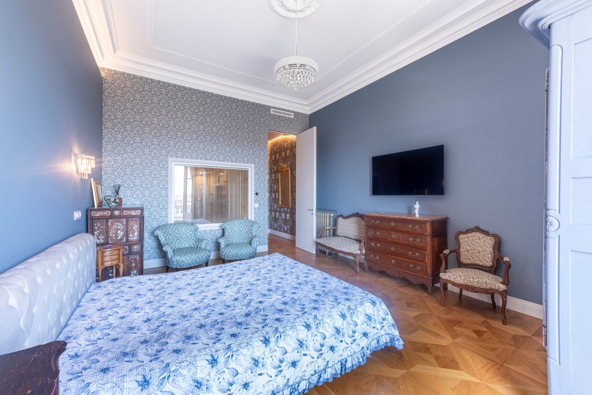 apartment 6 Rooms for sale on NICE (06000)