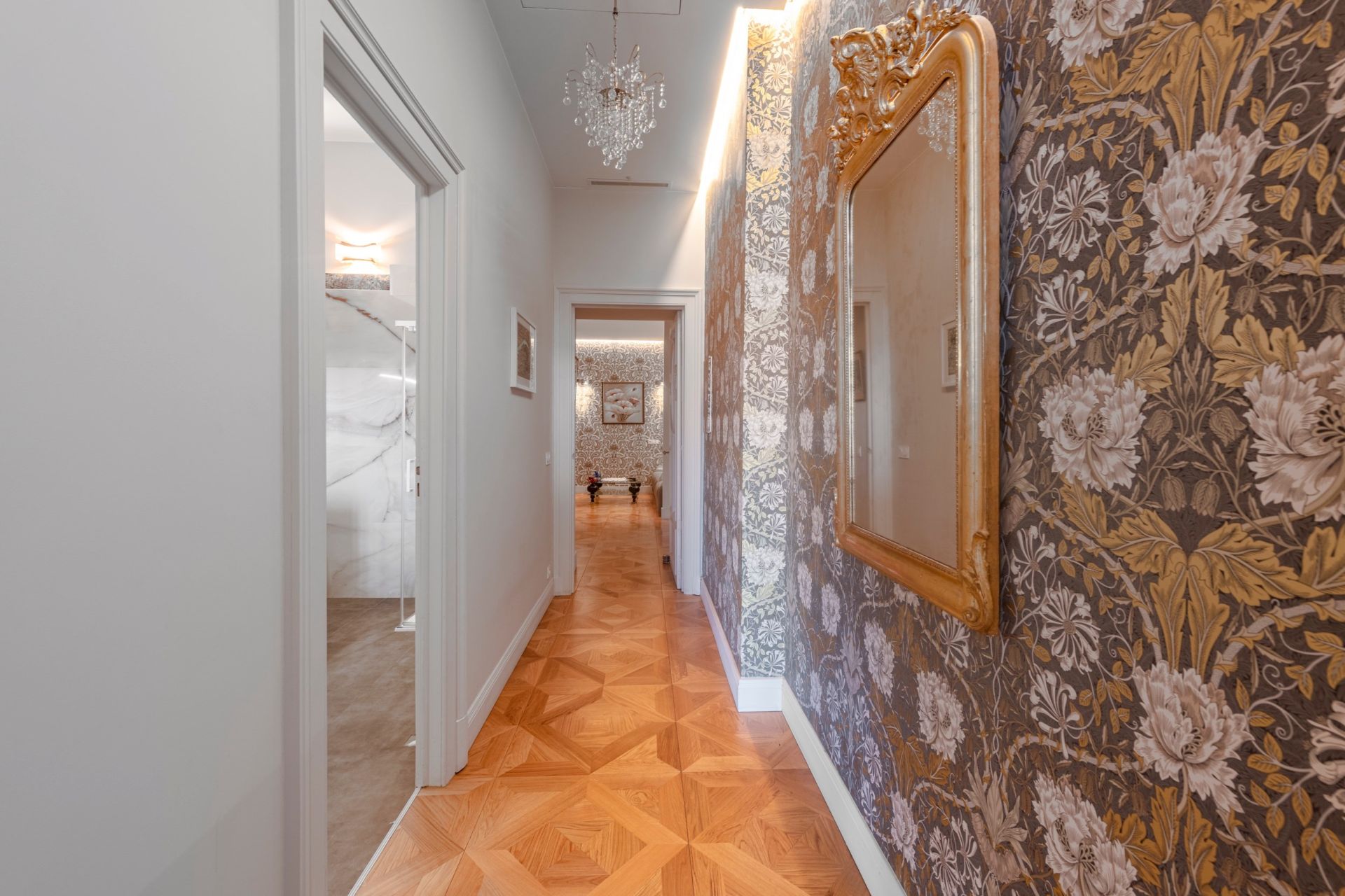 apartment 6 Rooms for sale on NICE (06000)