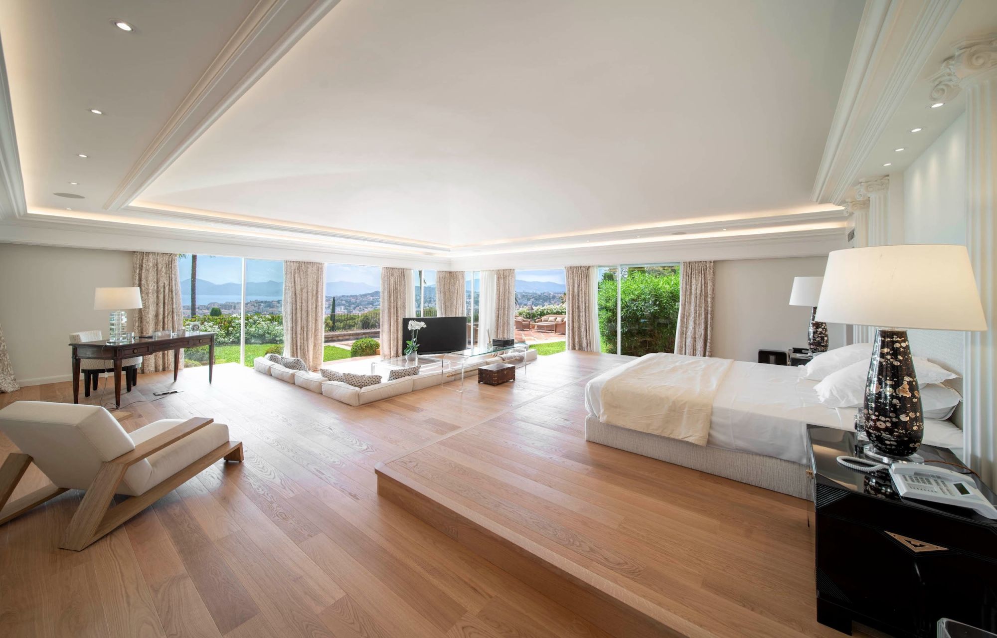 villa 11 Pièces en vente sur CANNES (06400)