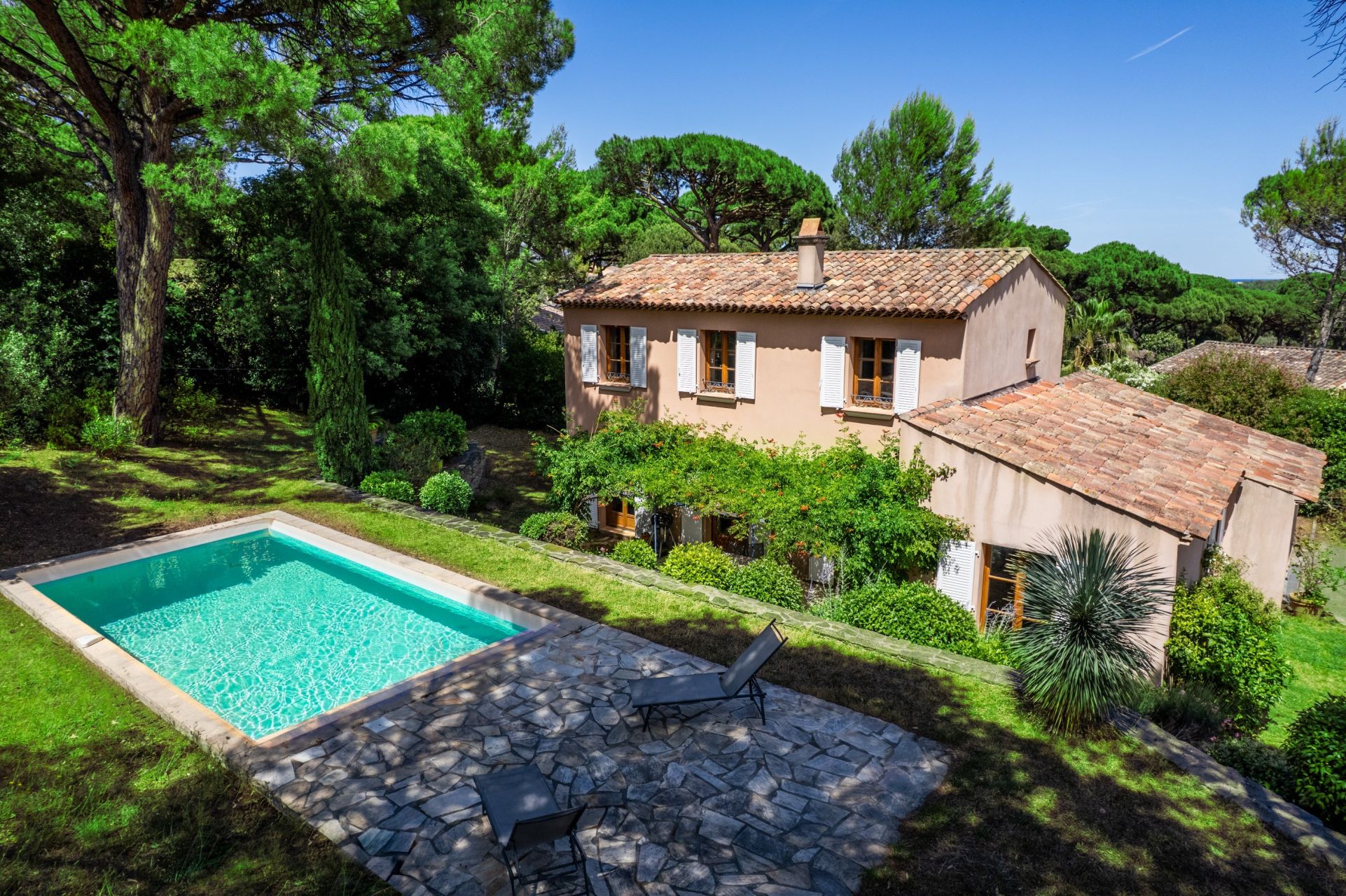 maison provençale 6 Pièces en vente sur GASSIN (83580)