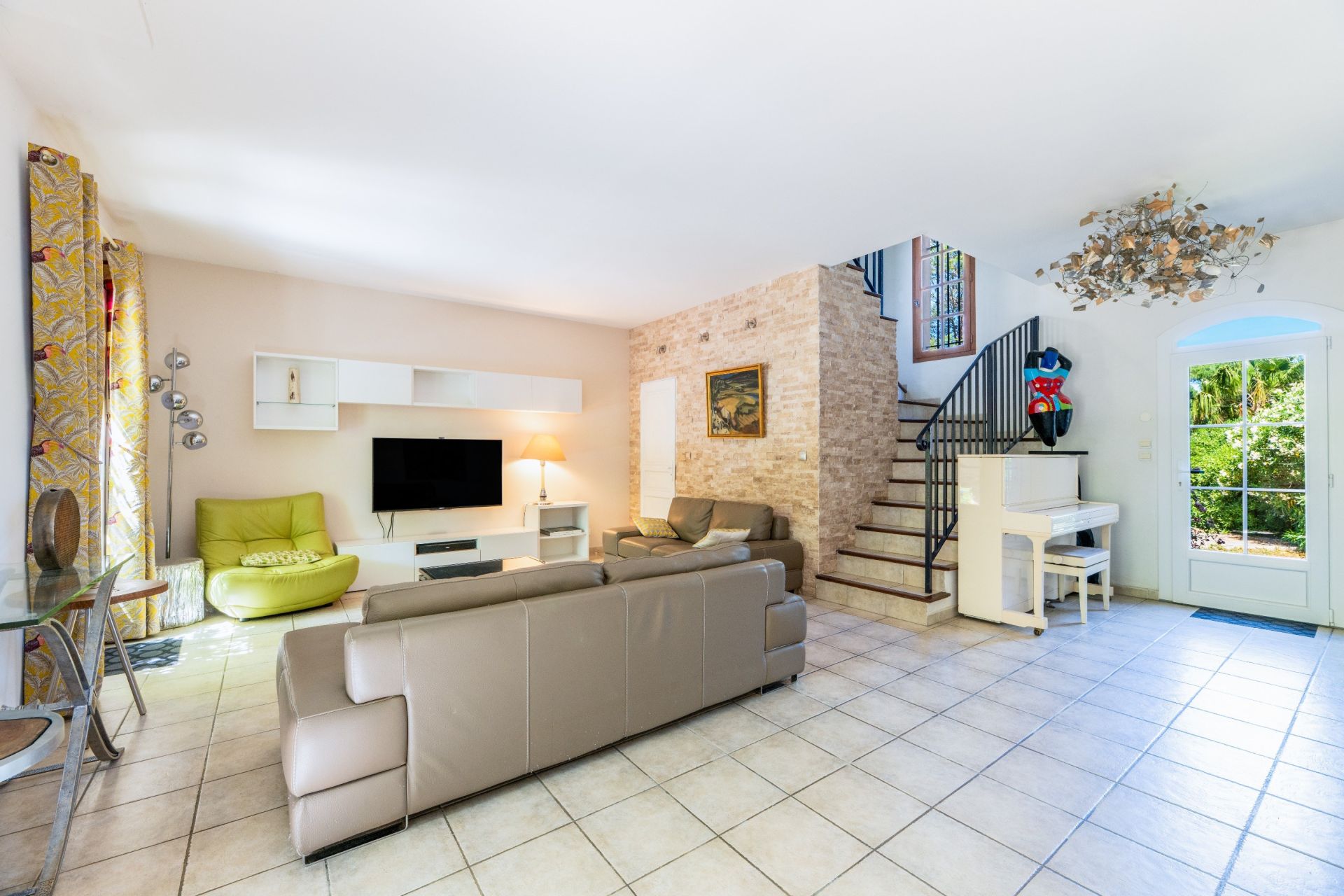 maison provençale 6 Pièces en vente sur GASSIN (83580)