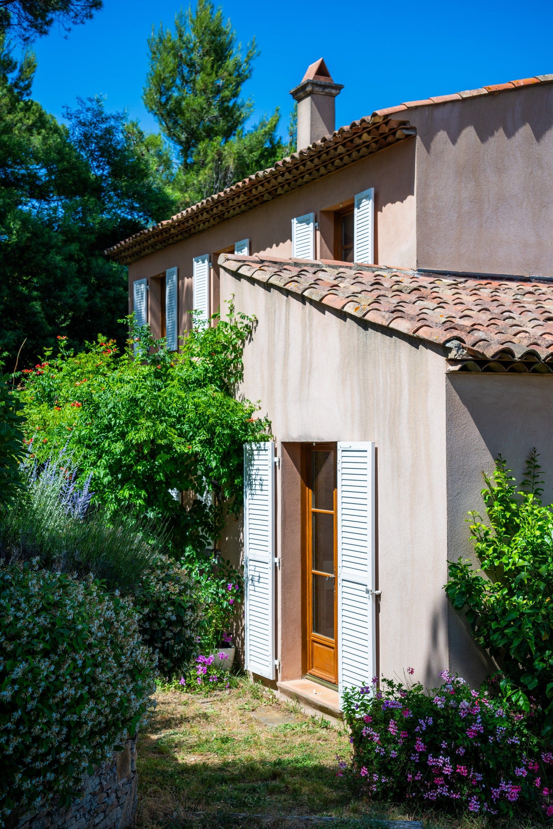 maison provençale 6 Pièces en vente sur GASSIN (83580)
