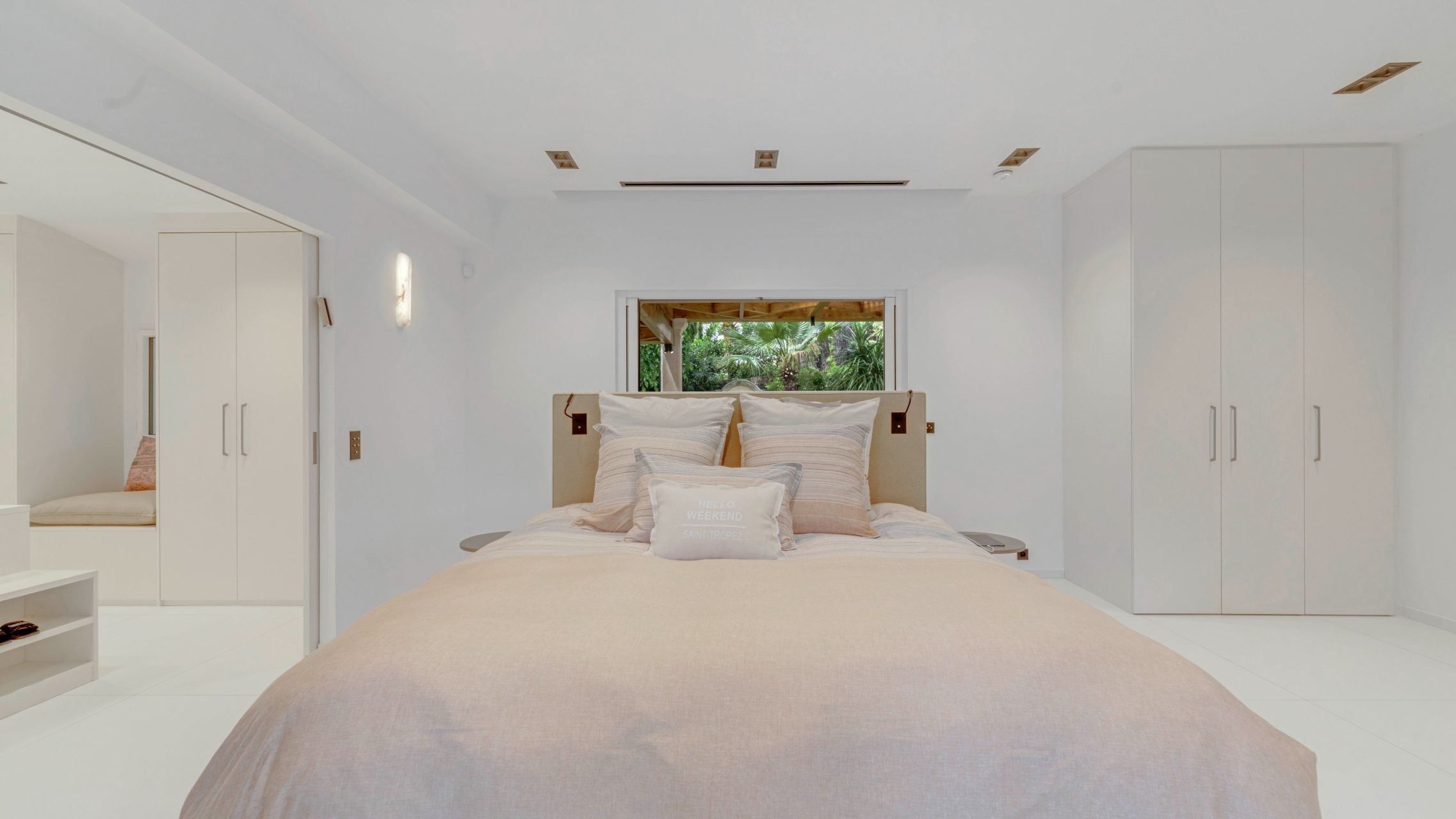 villa 9 Pièces en vente sur ST TROPEZ (83990)