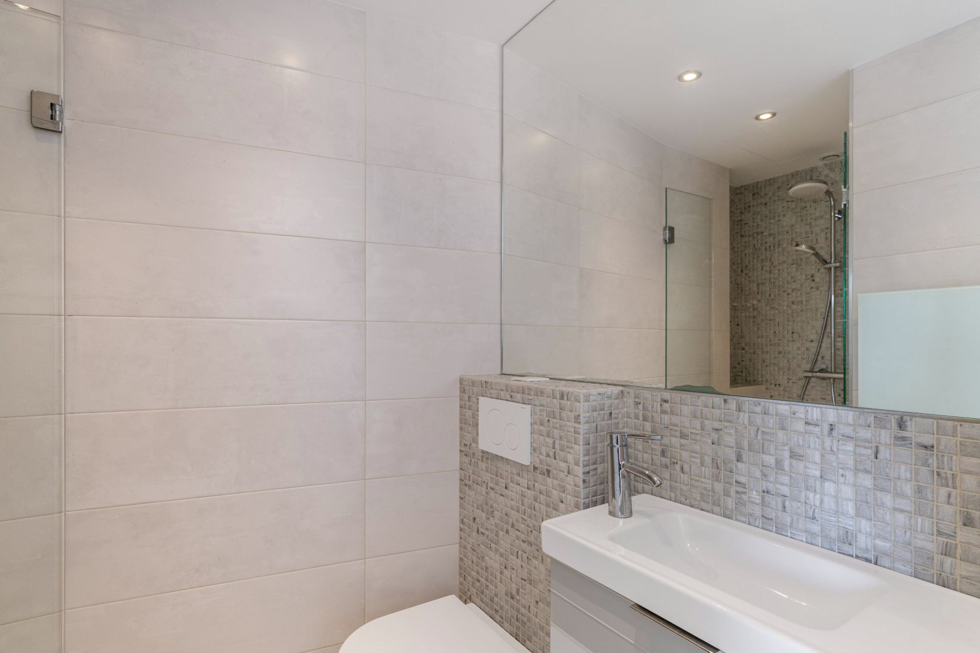studio en vente sur VILLEFRANCHE SUR MER (06230)