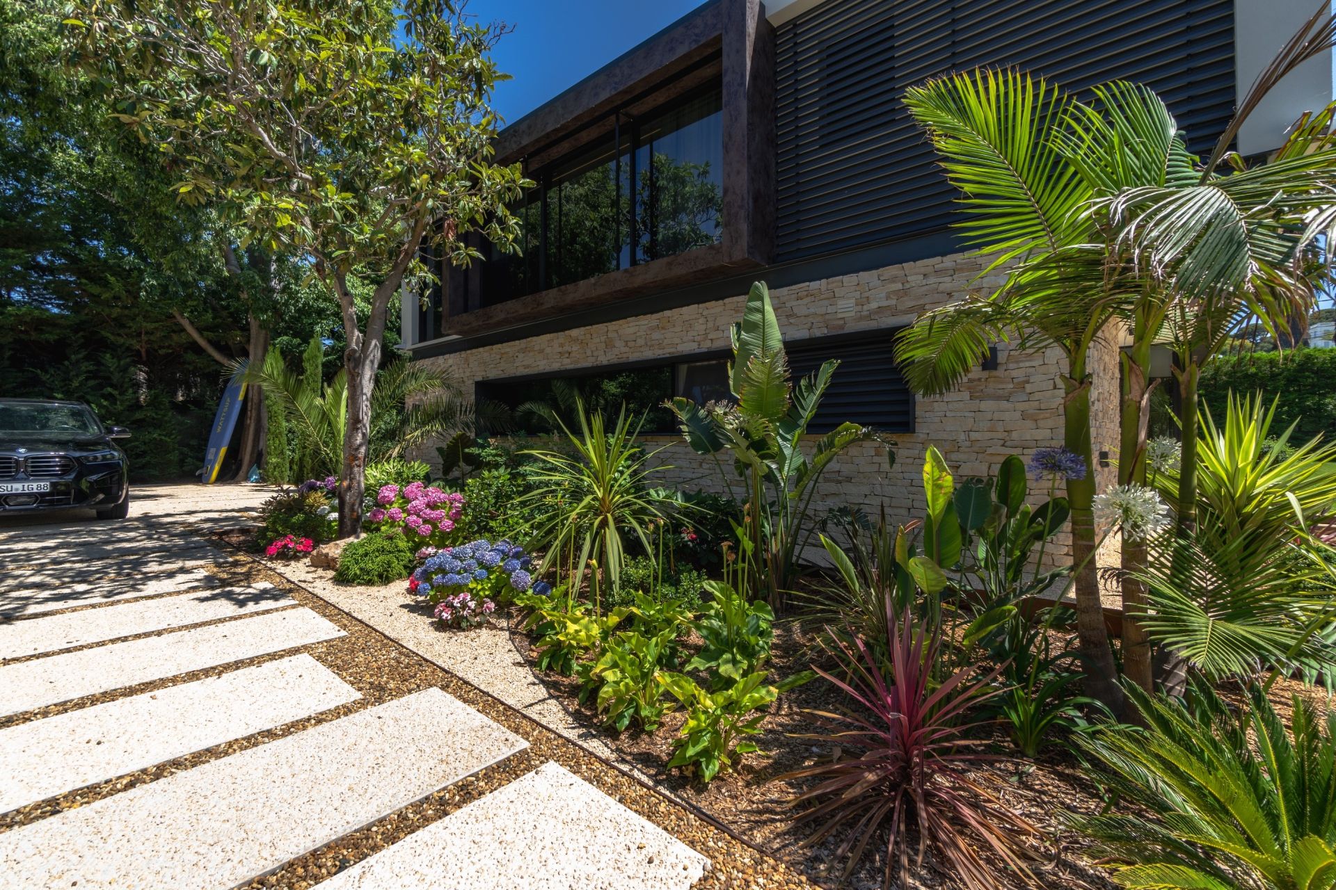 maison contemporaine 8 Pièces en vente sur CAP D ANTIBES (06160)