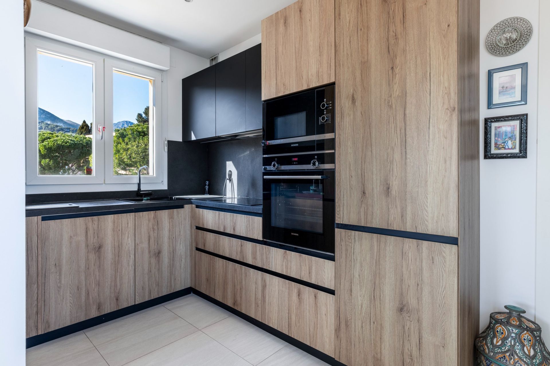 apartment 3 Rooms for sale on MENTON (06500)