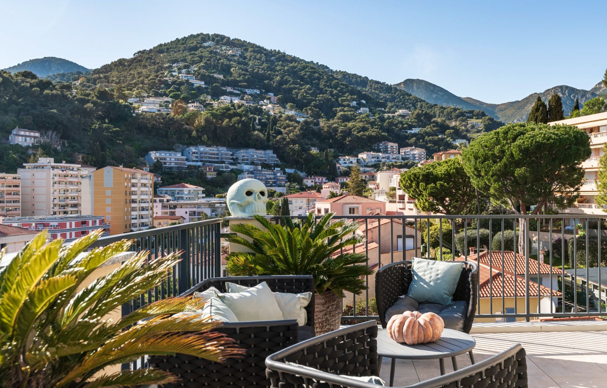 apartment 3 Rooms for sale on MENTON (06500)
